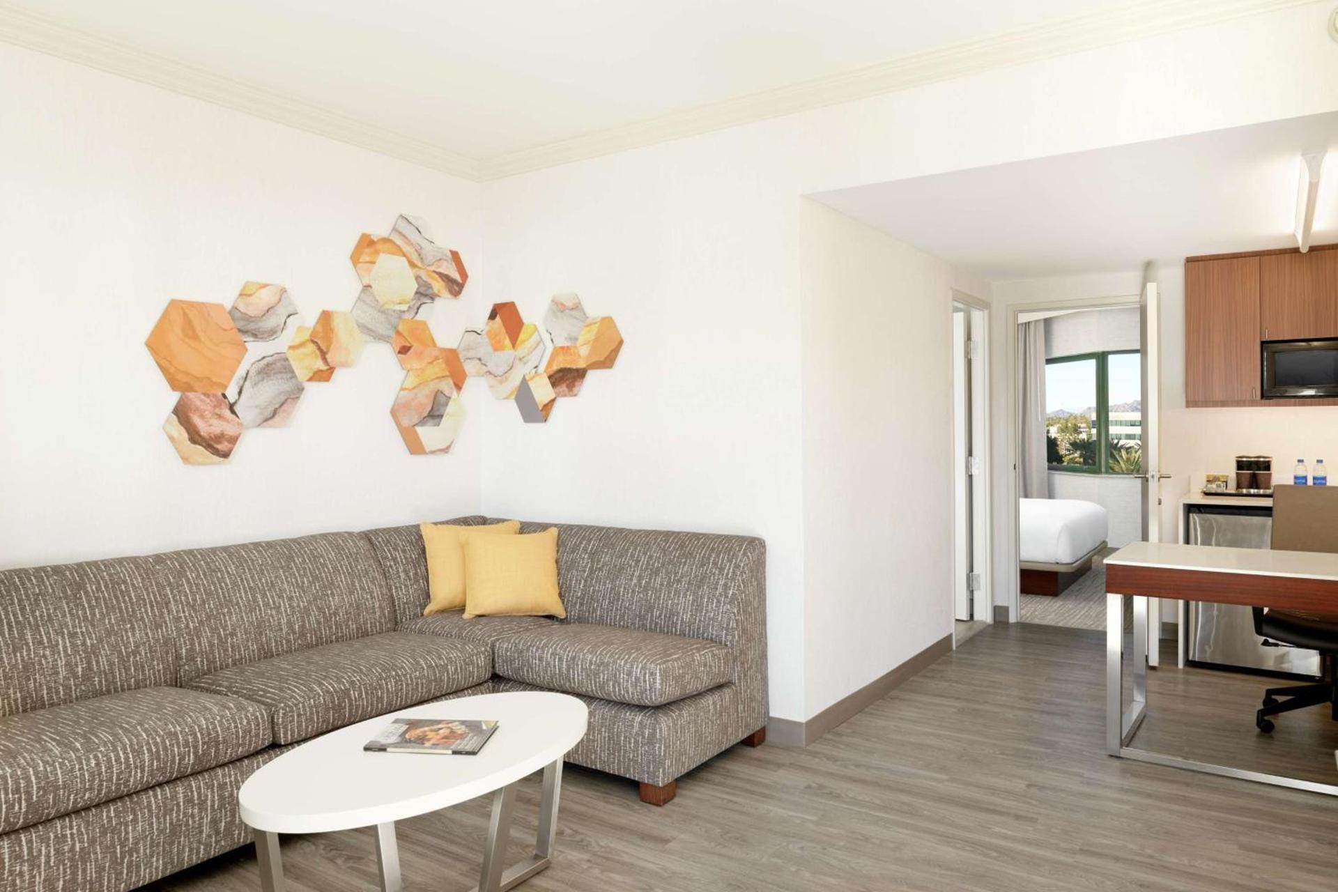 DoubleTree Suites by Hilton Phoenix photo 29