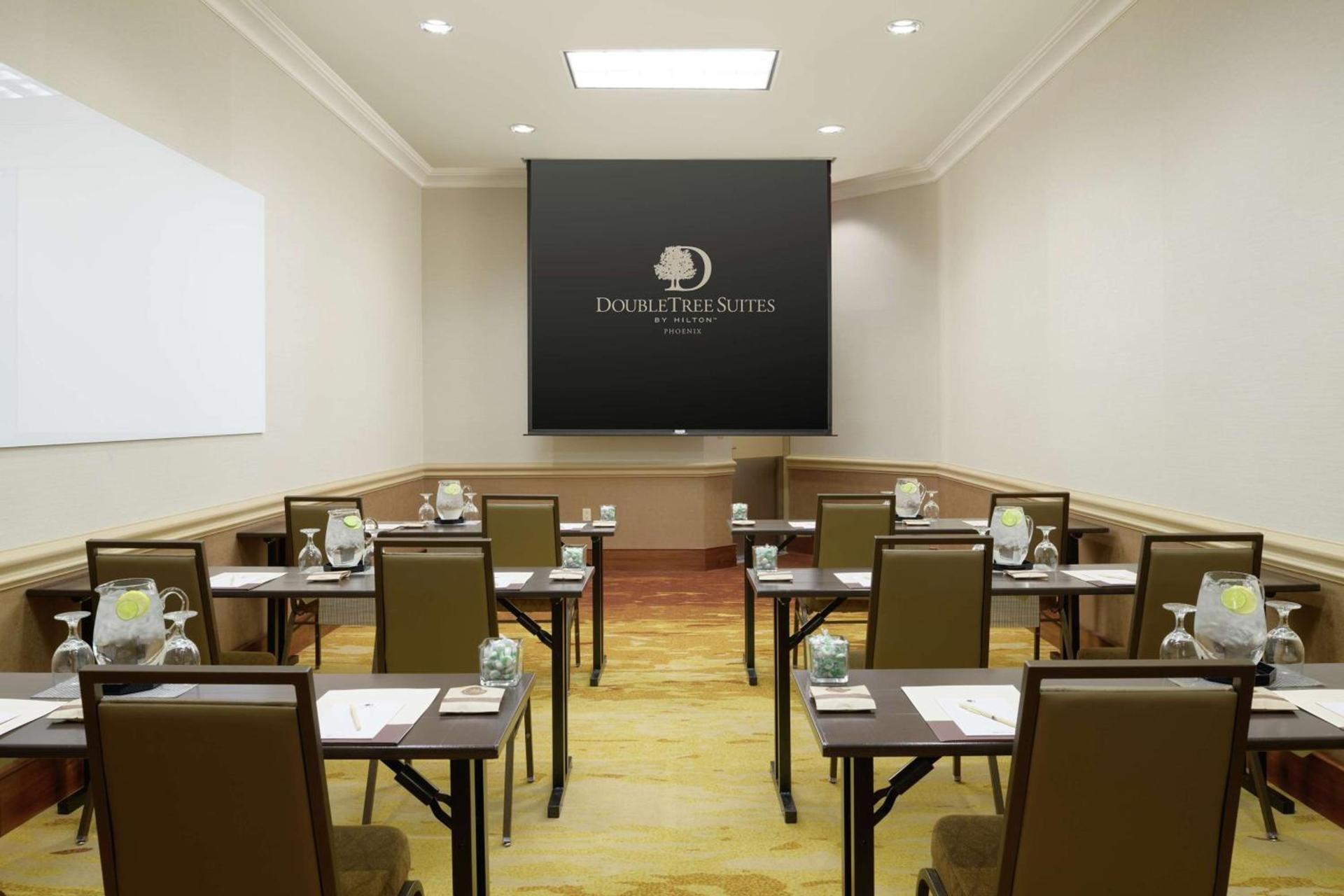 DoubleTree Suites by Hilton Phoenix photo 33
