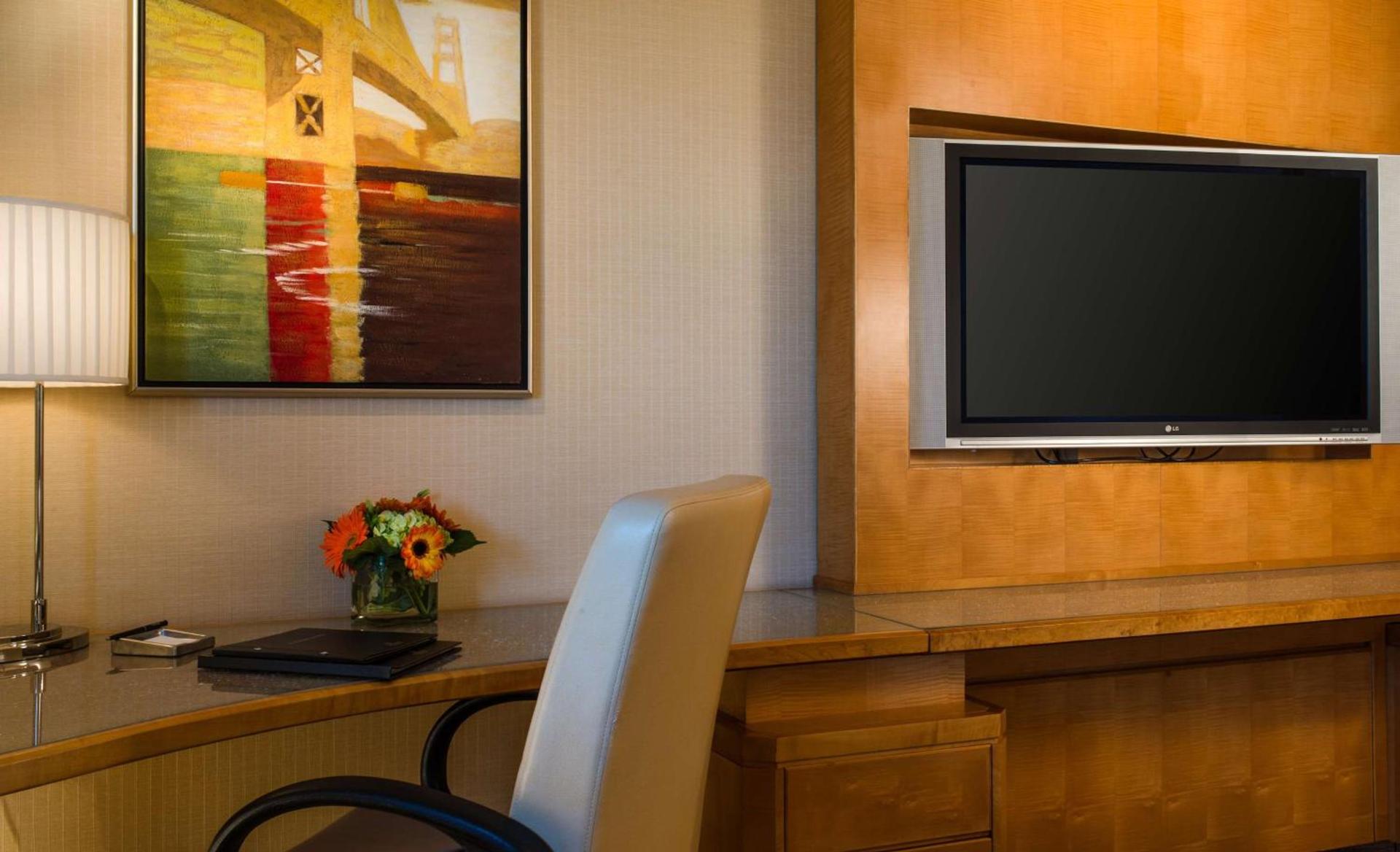 Hilton San Francisco Airport Bayfront - No Resort Fee photo 24