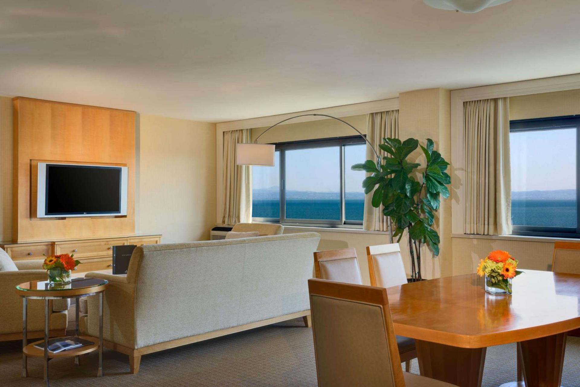 Hilton San Francisco Airport Bayfront - No Resort Fee photo 28