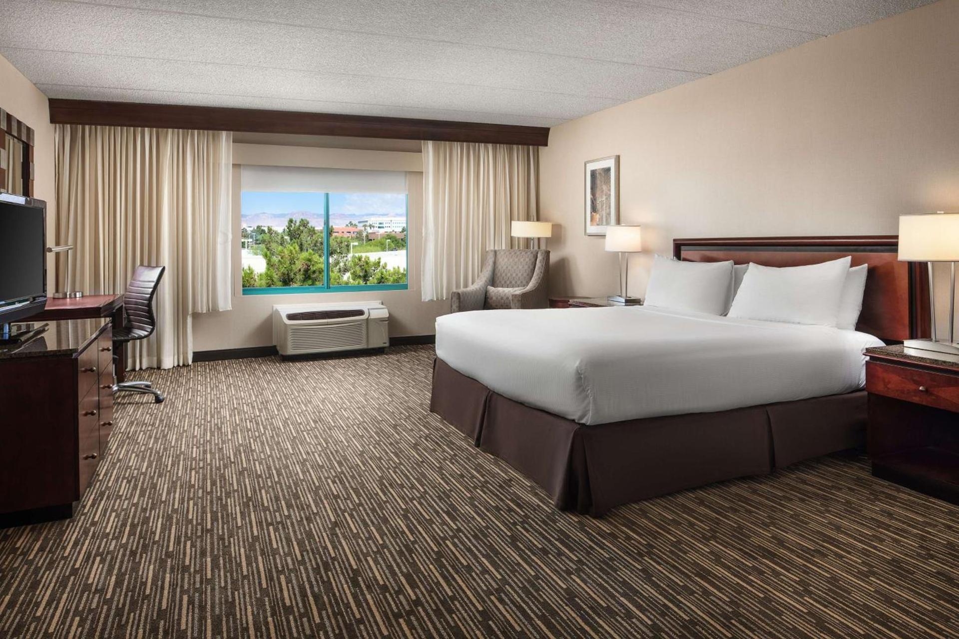 DoubleTree by Hilton Las Vegas Airport photo 10