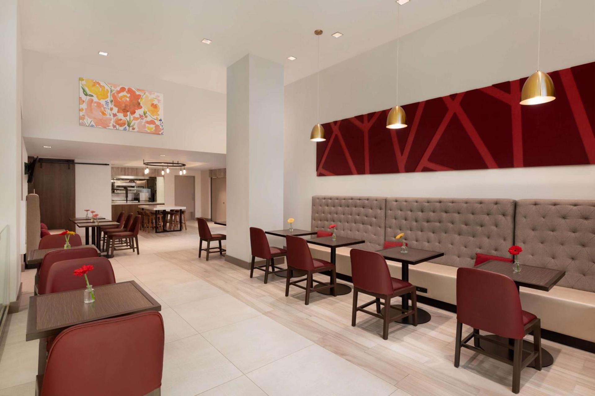Hilton Garden Inn Long Island City photo 8