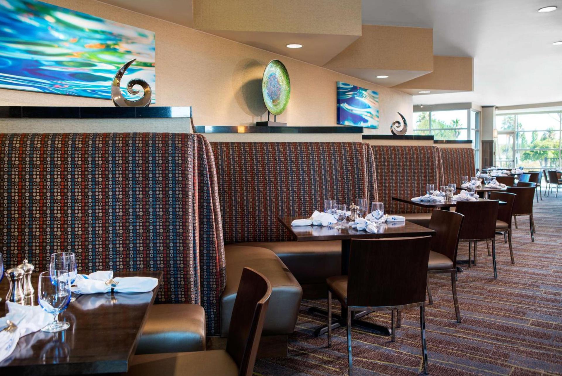 DoubleTree by Hilton San Francisco Airport North Bayfront photo 56
