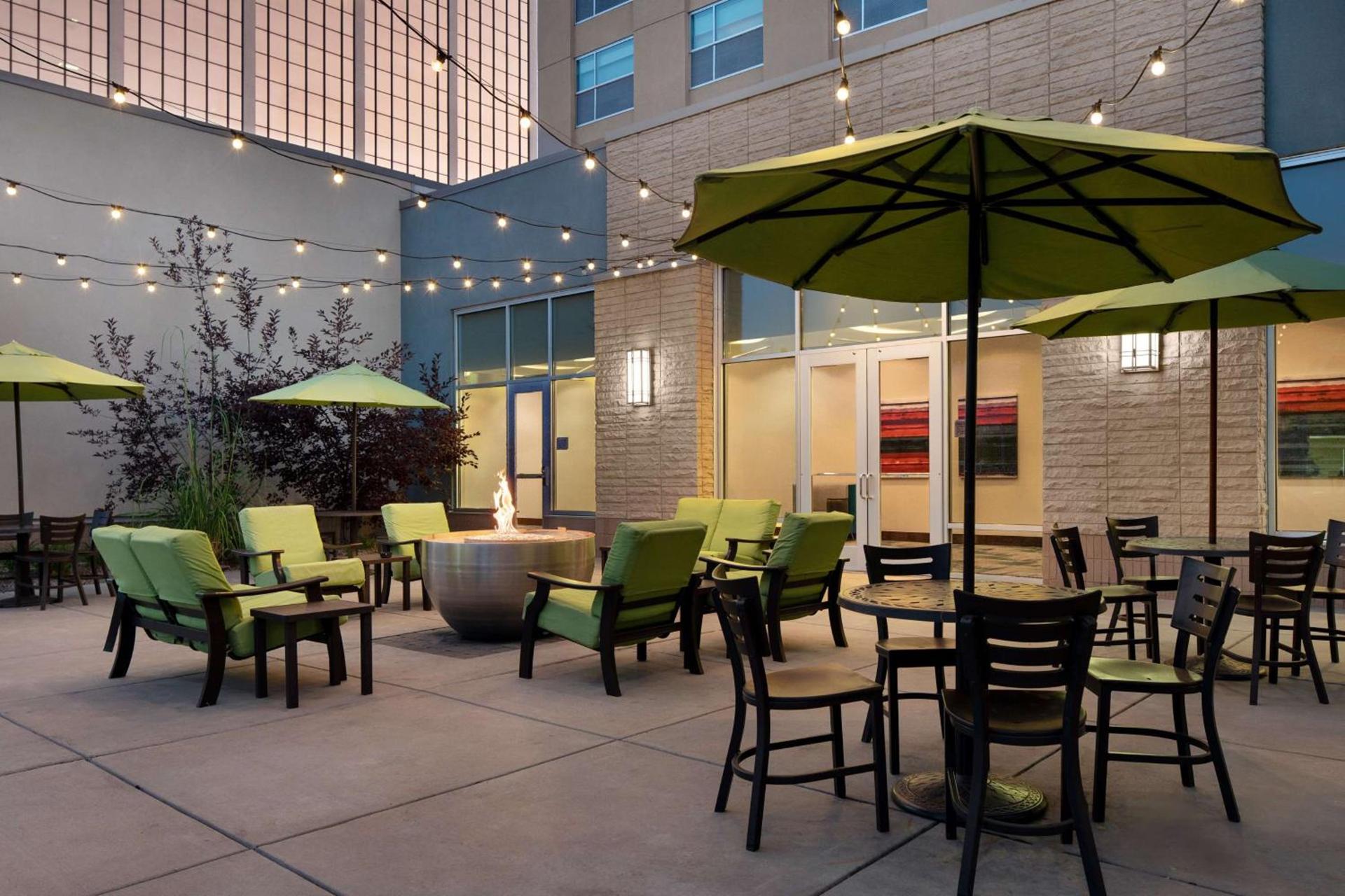 Hilton Garden Inn Denver/Cherry Creek photo 3