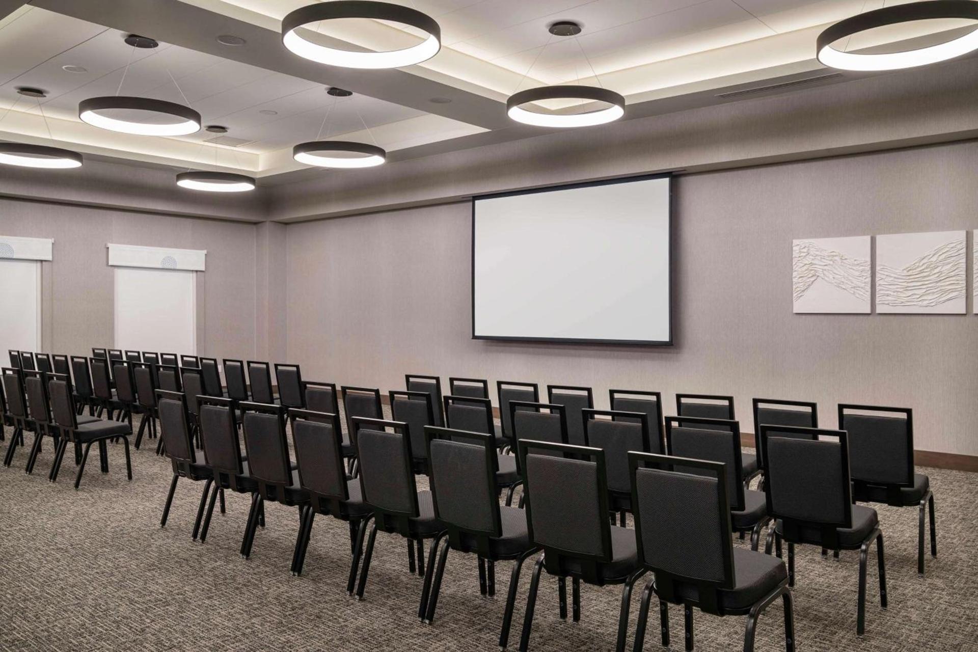 Home2 Suites By Hilton Denver Downtown Convention Center photo 28