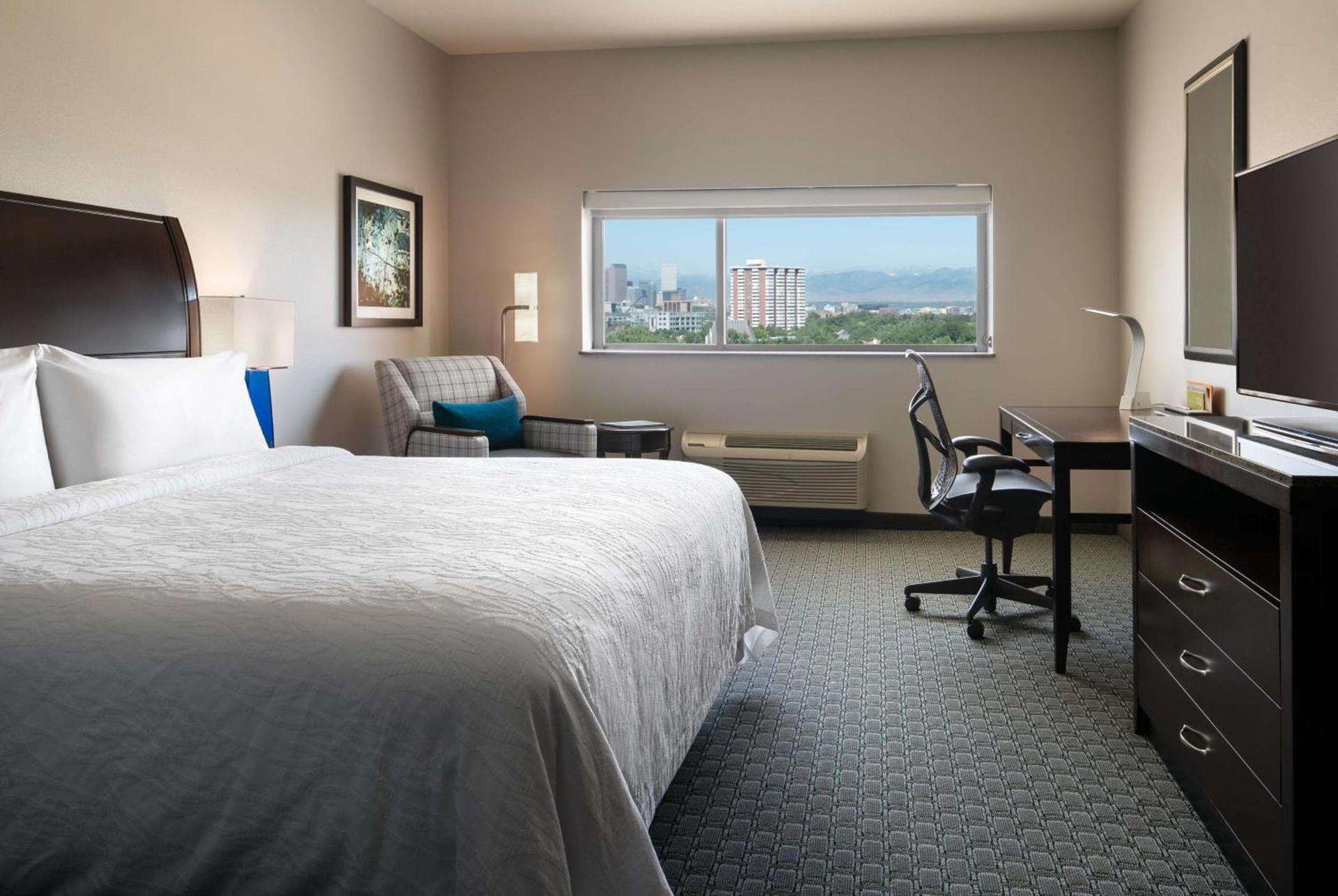 Hilton Garden Inn Denver/Cherry Creek photo 26