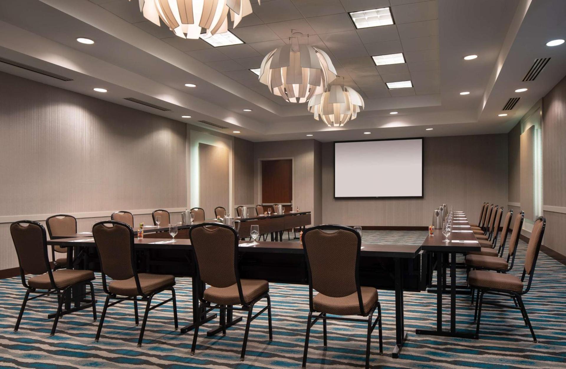 Hilton Garden Inn Denver/Cherry Creek photo 33
