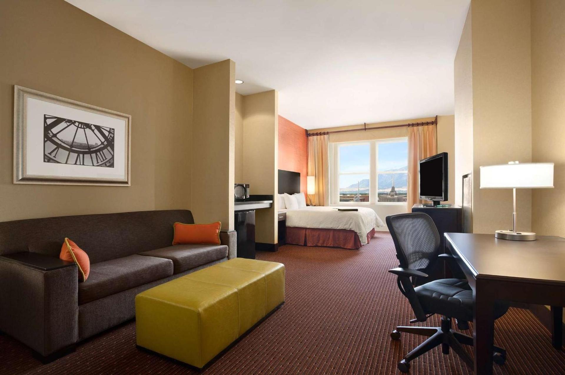 Hampton Inn and Suites Ogden photo 8