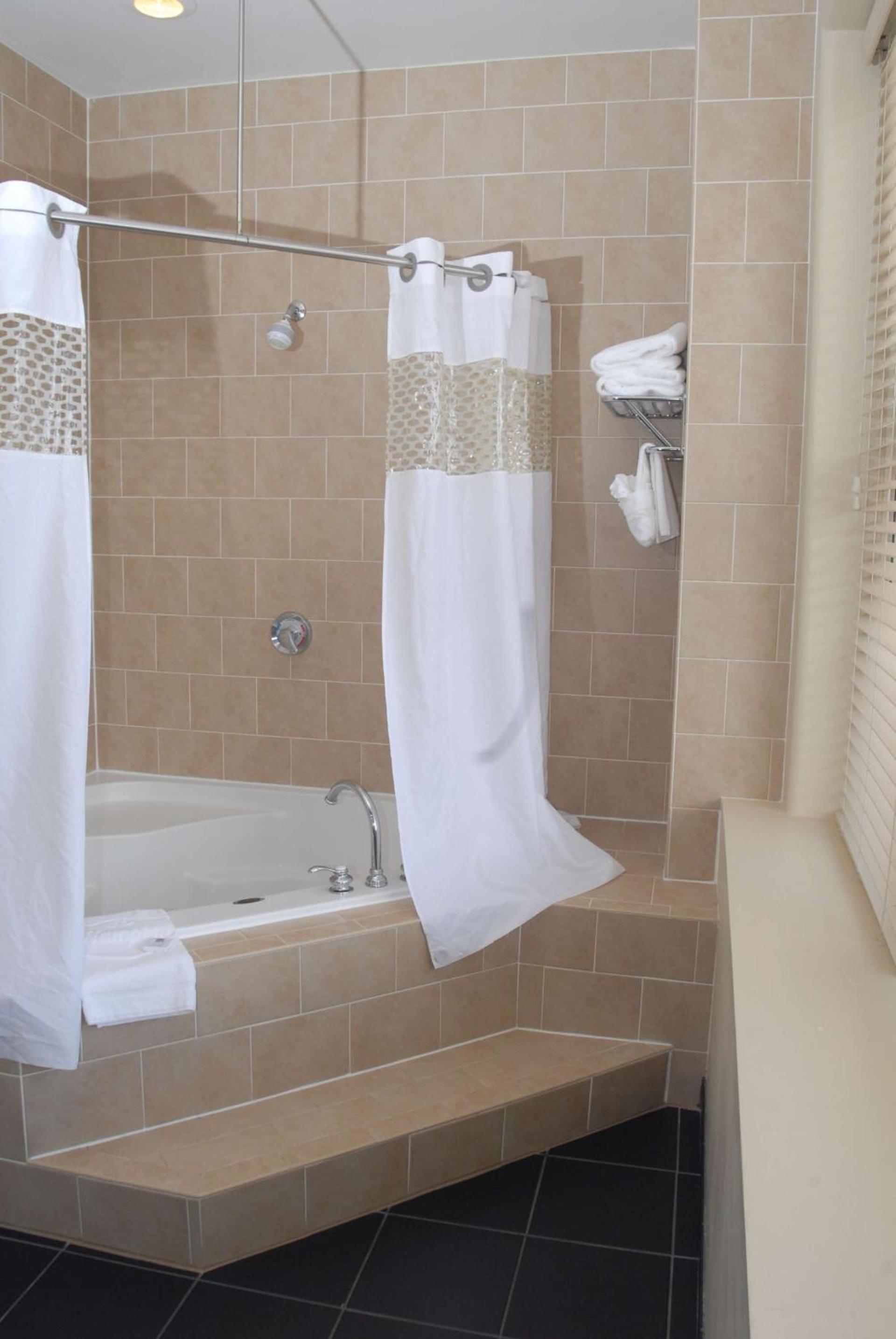 Hampton Inn and Suites Ogden photo 10