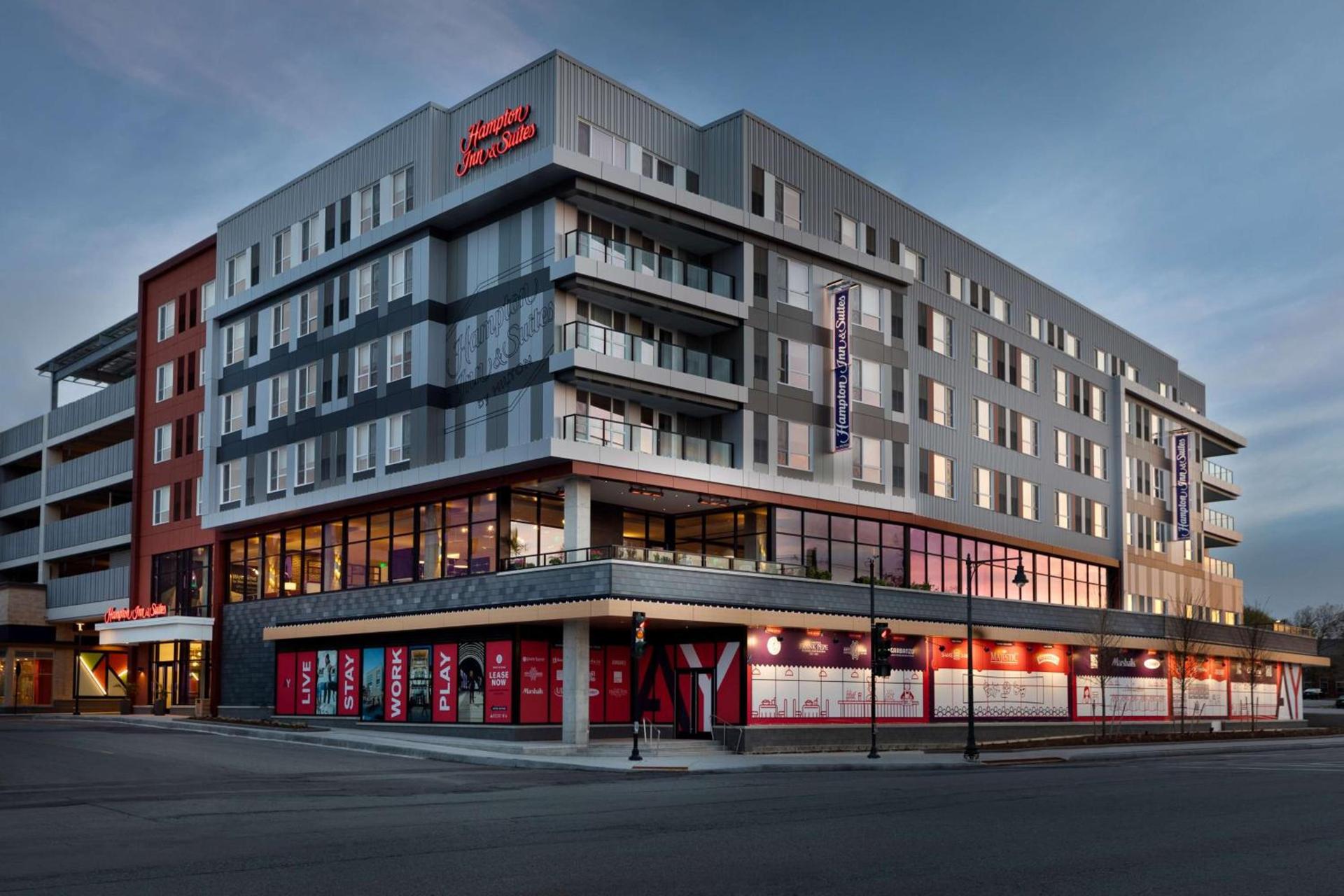 Hampton Inn & Suites Watertown Boston, Ma photo 1