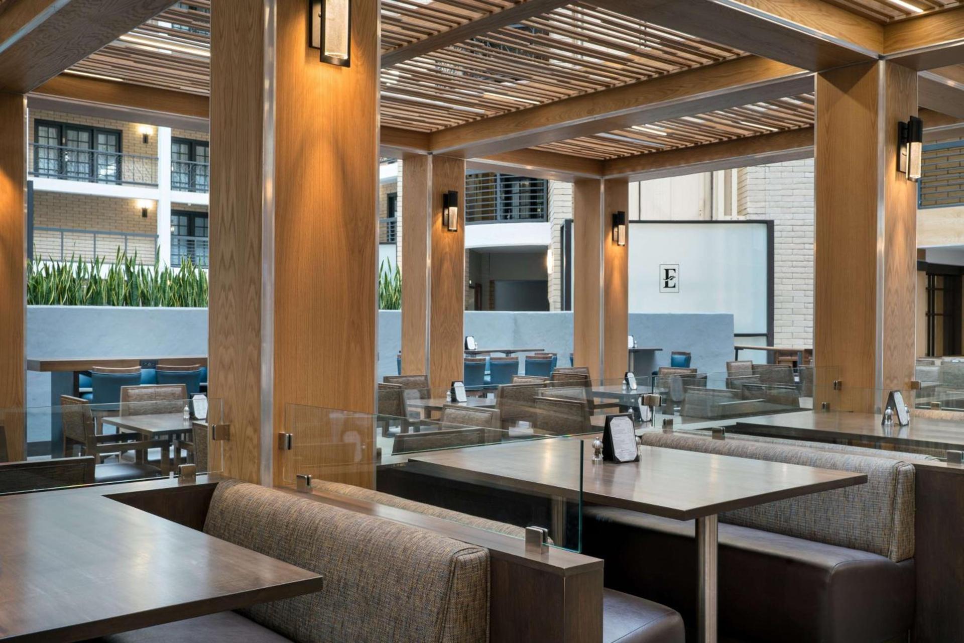 Embassy Suites by Hilton Austin Central photo 12