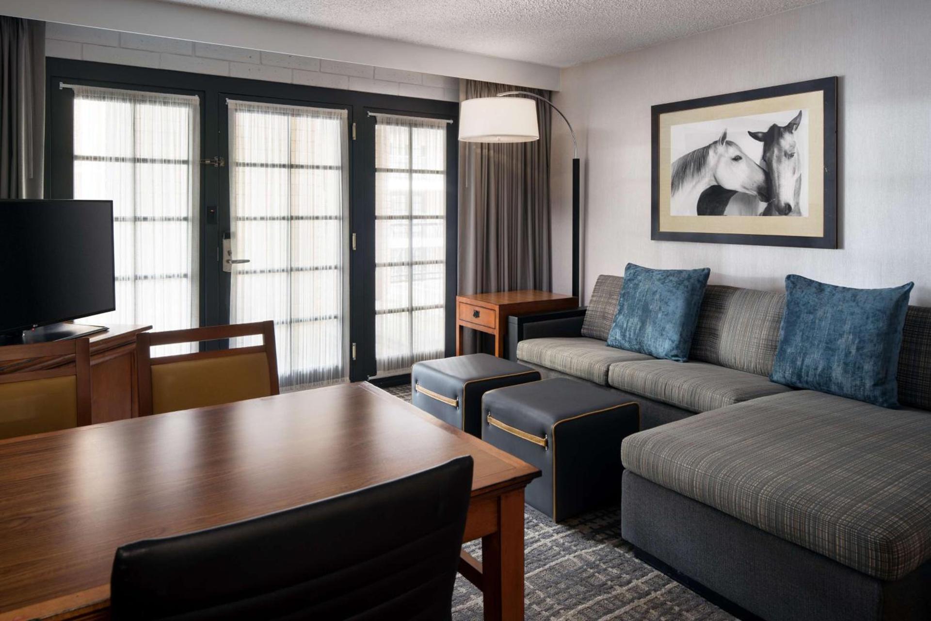 Embassy Suites by Hilton Austin Central photo 27