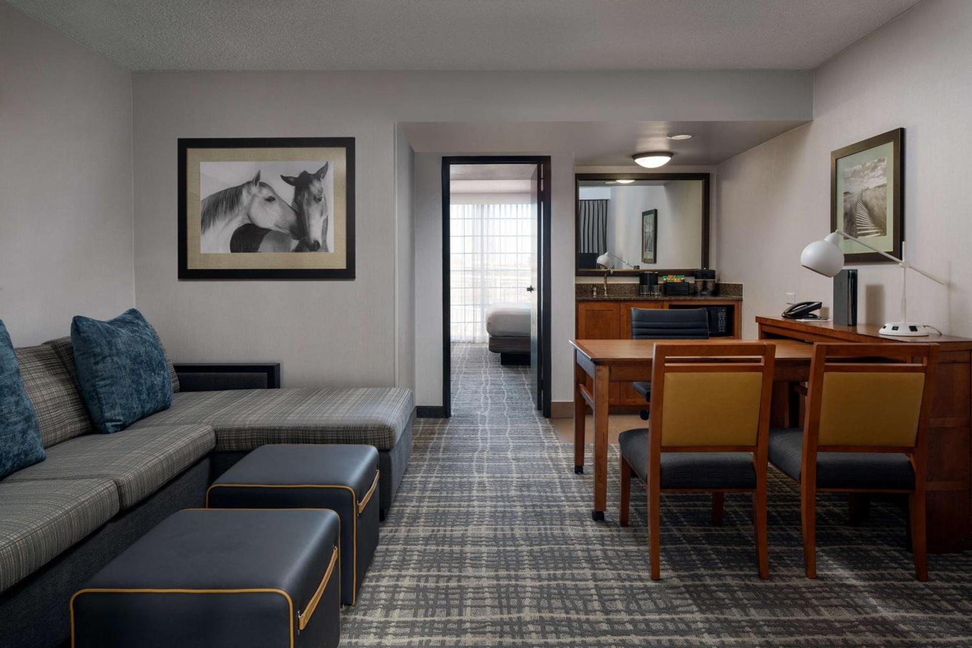 Embassy Suites by Hilton Austin Central photo 31