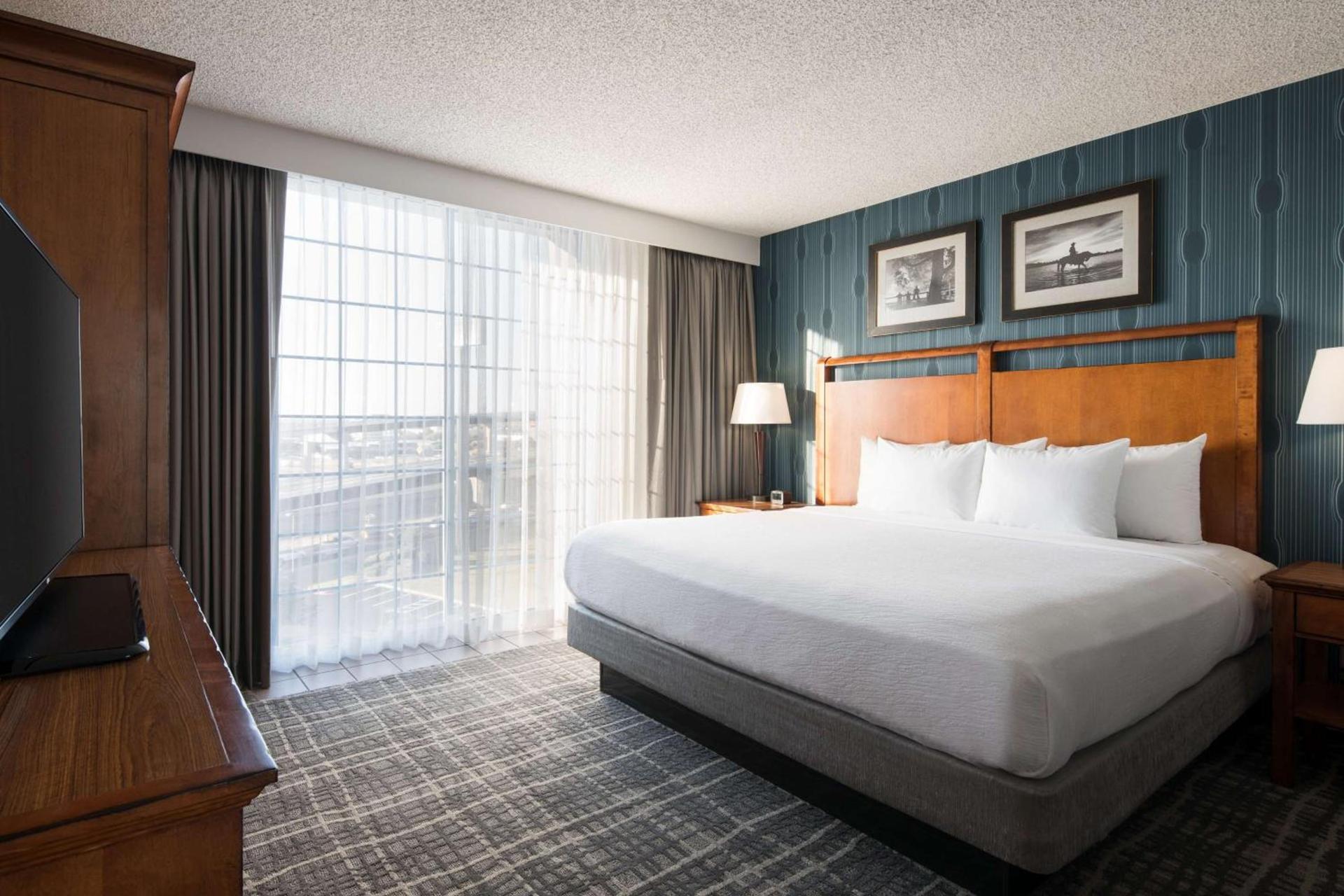 Embassy Suites by Hilton Austin Central photo 48