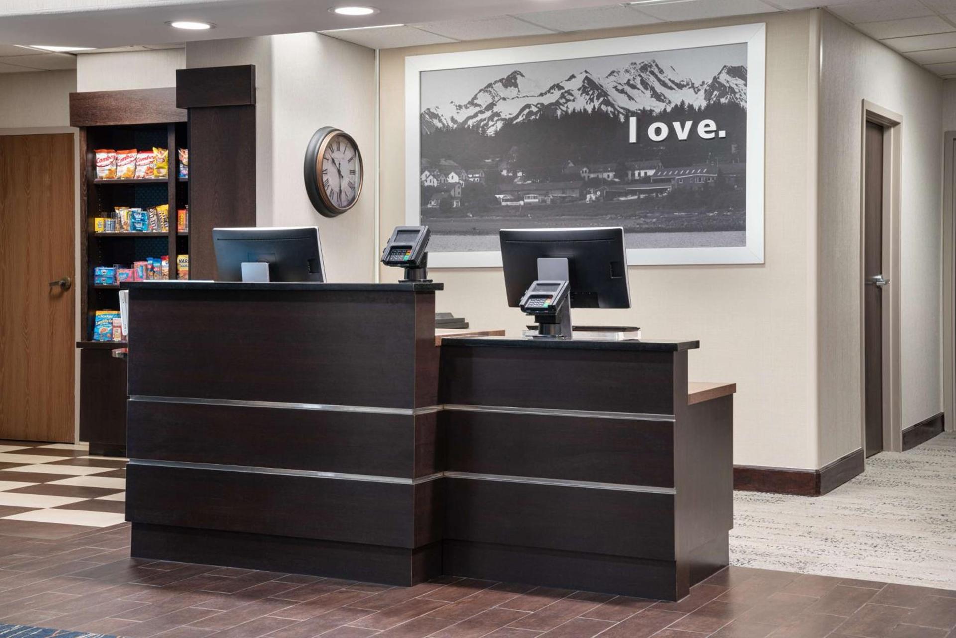 Hampton Inn Boulder/Louisville photo 2