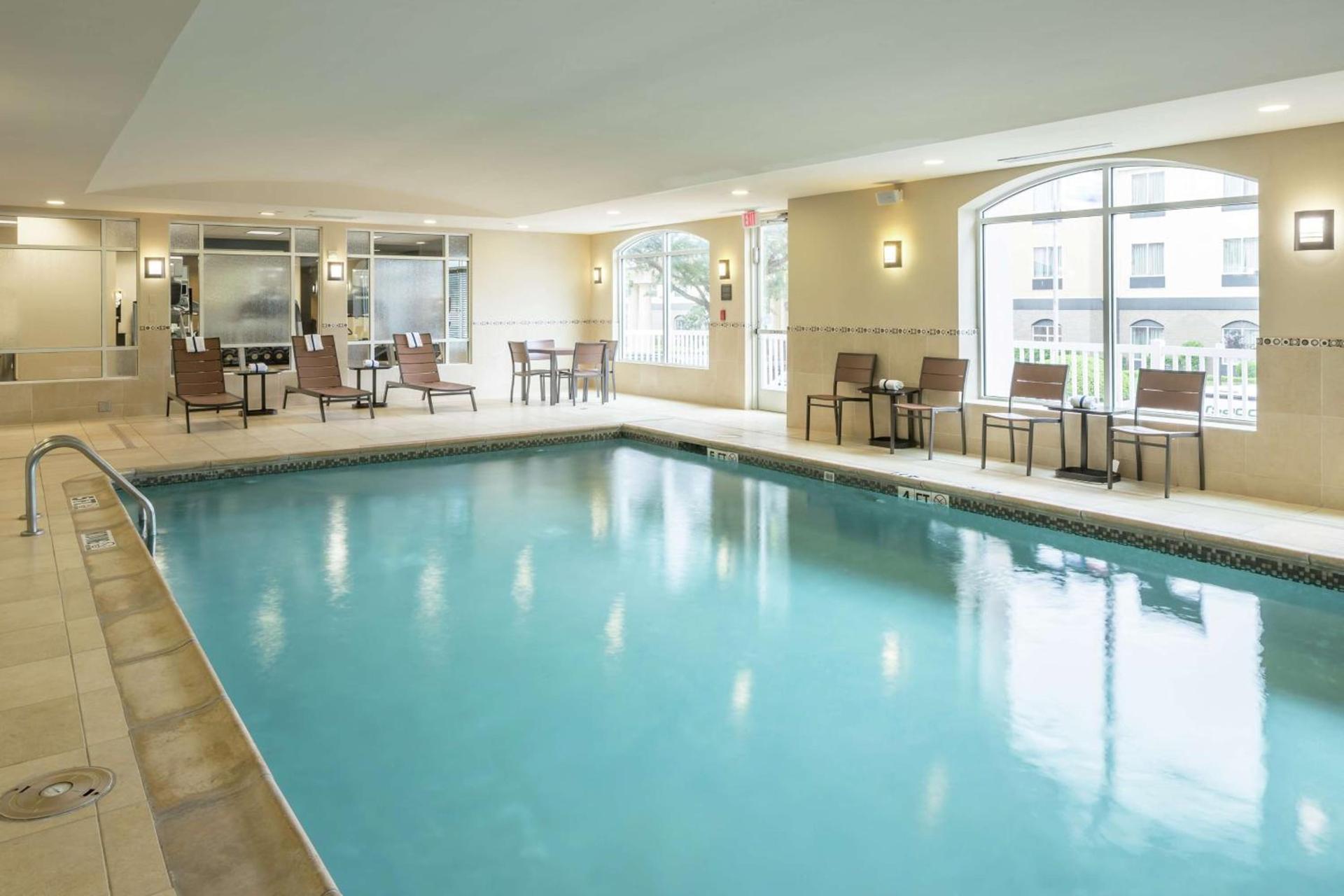 Hilton Garden Inn DFW North Grapevine photo 9