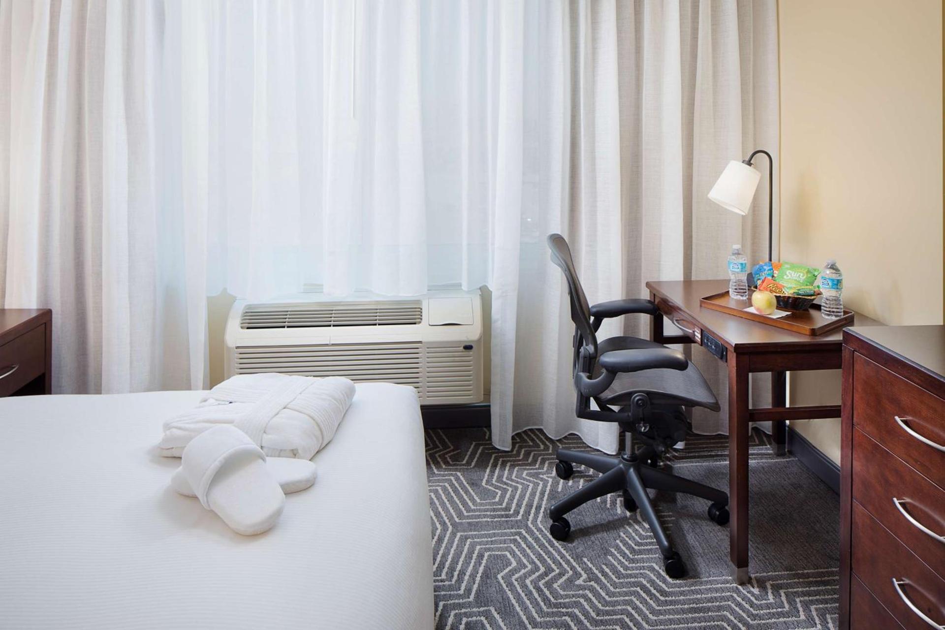 DoubleTree by Hilton Los Angeles/Commerce photo 27