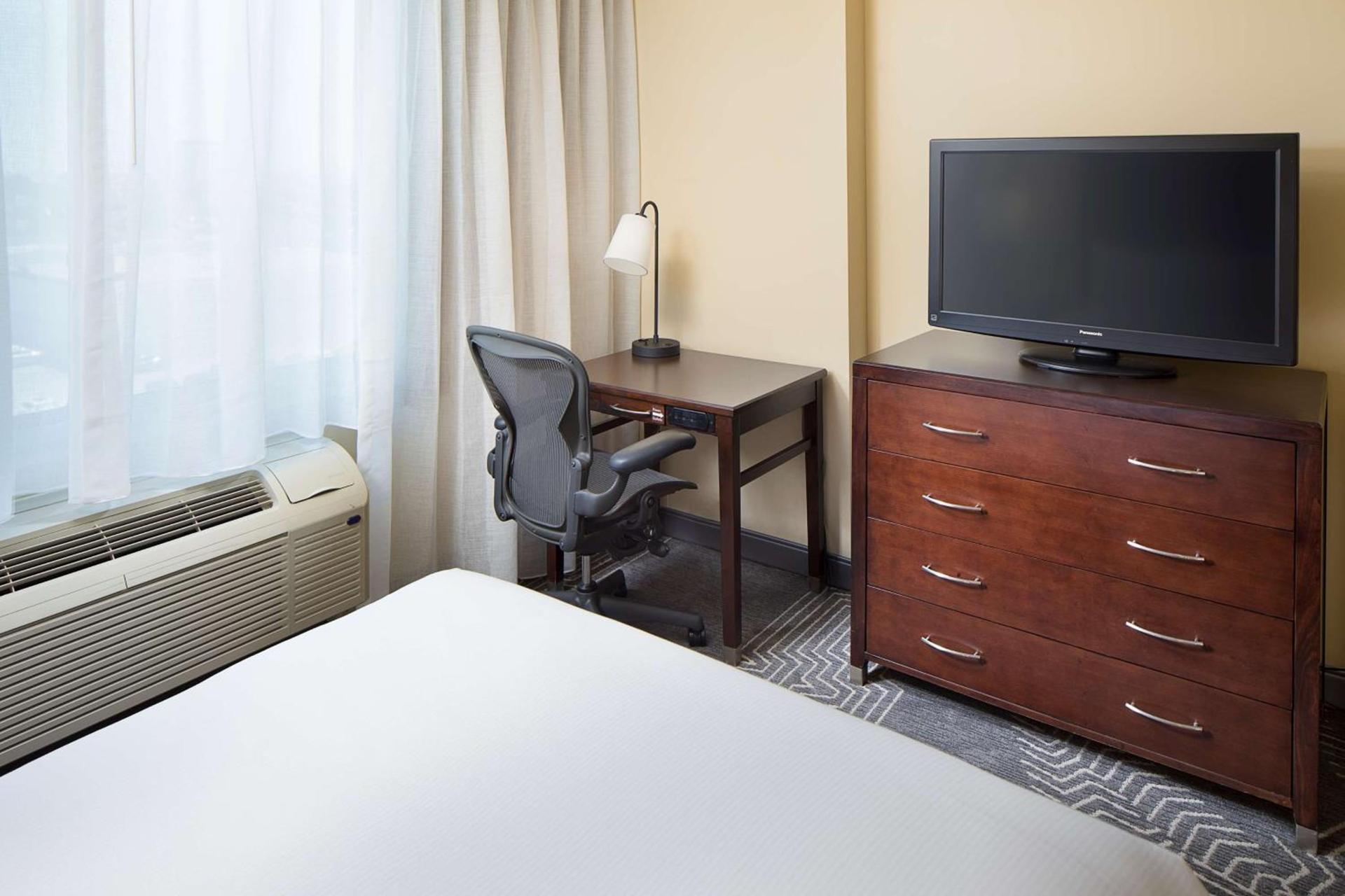 DoubleTree by Hilton Los Angeles/Commerce photo 28