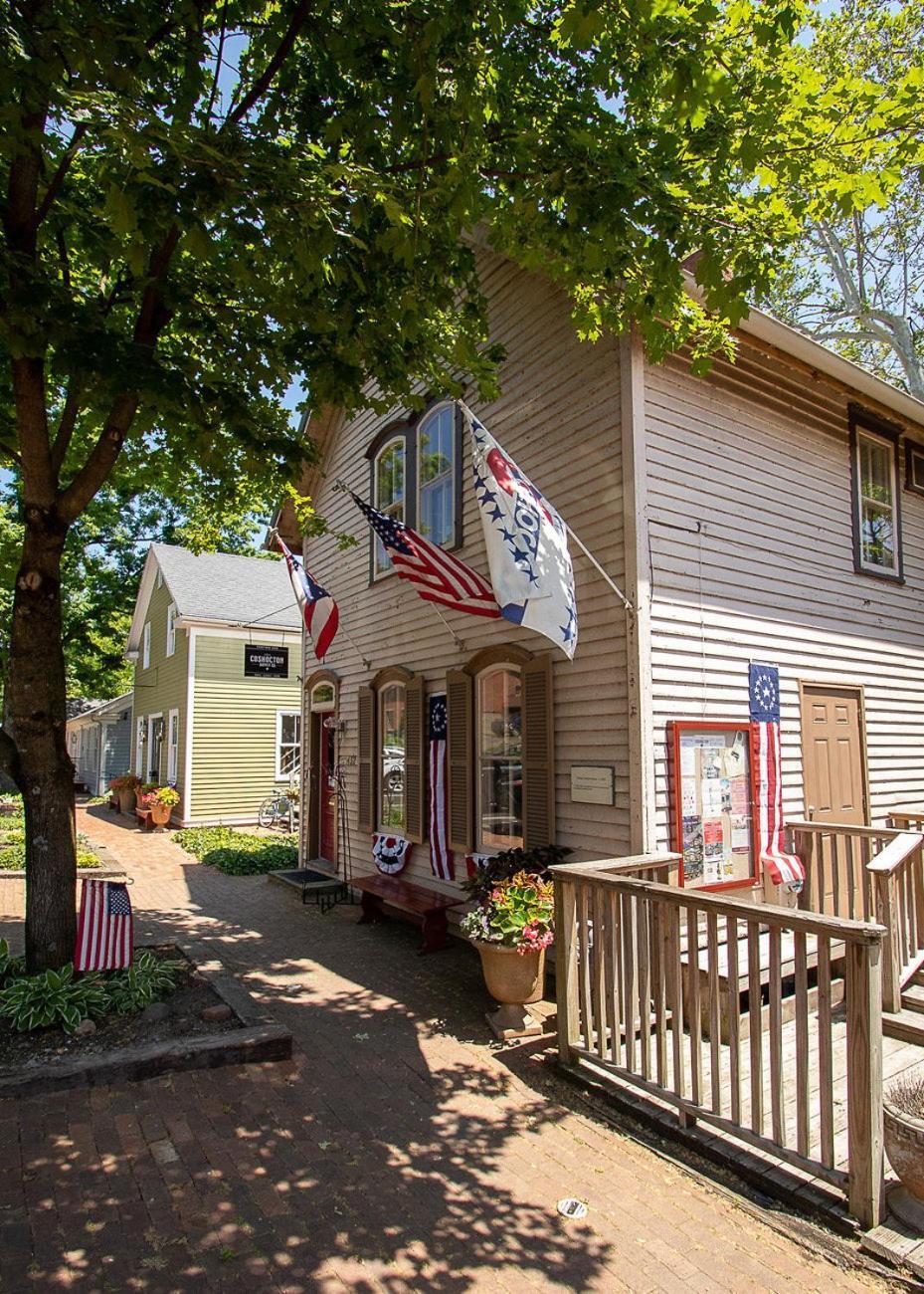 Country Squire inn and suites photo 8