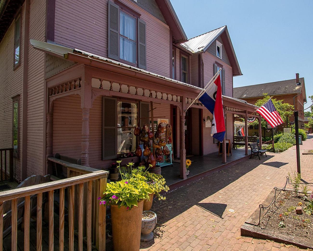 Country Squire inn and suites photo 18