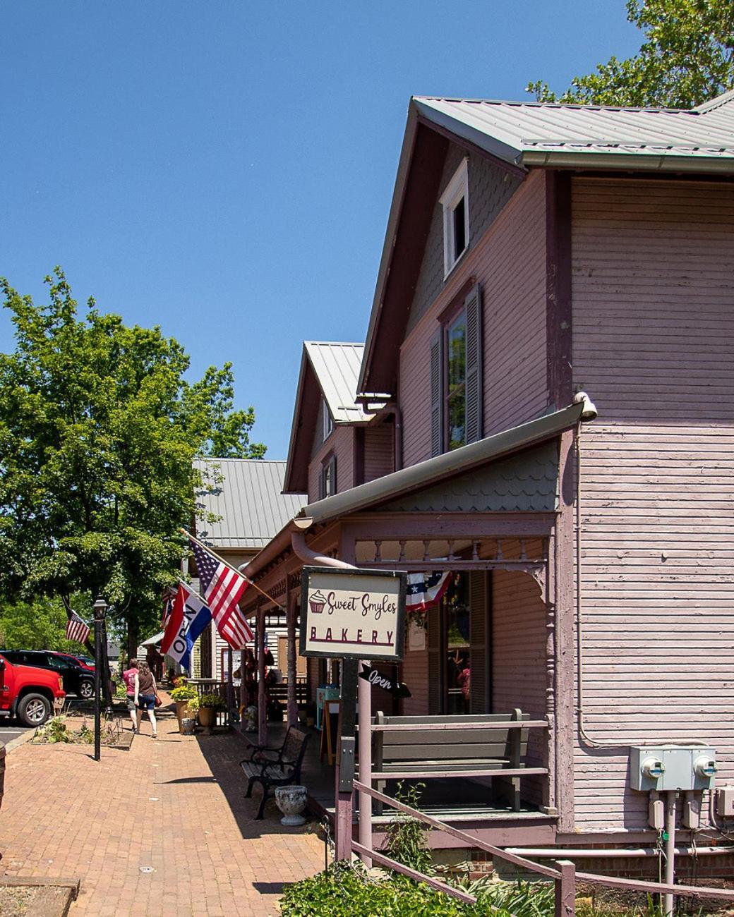 Country Squire inn and suites photo 33