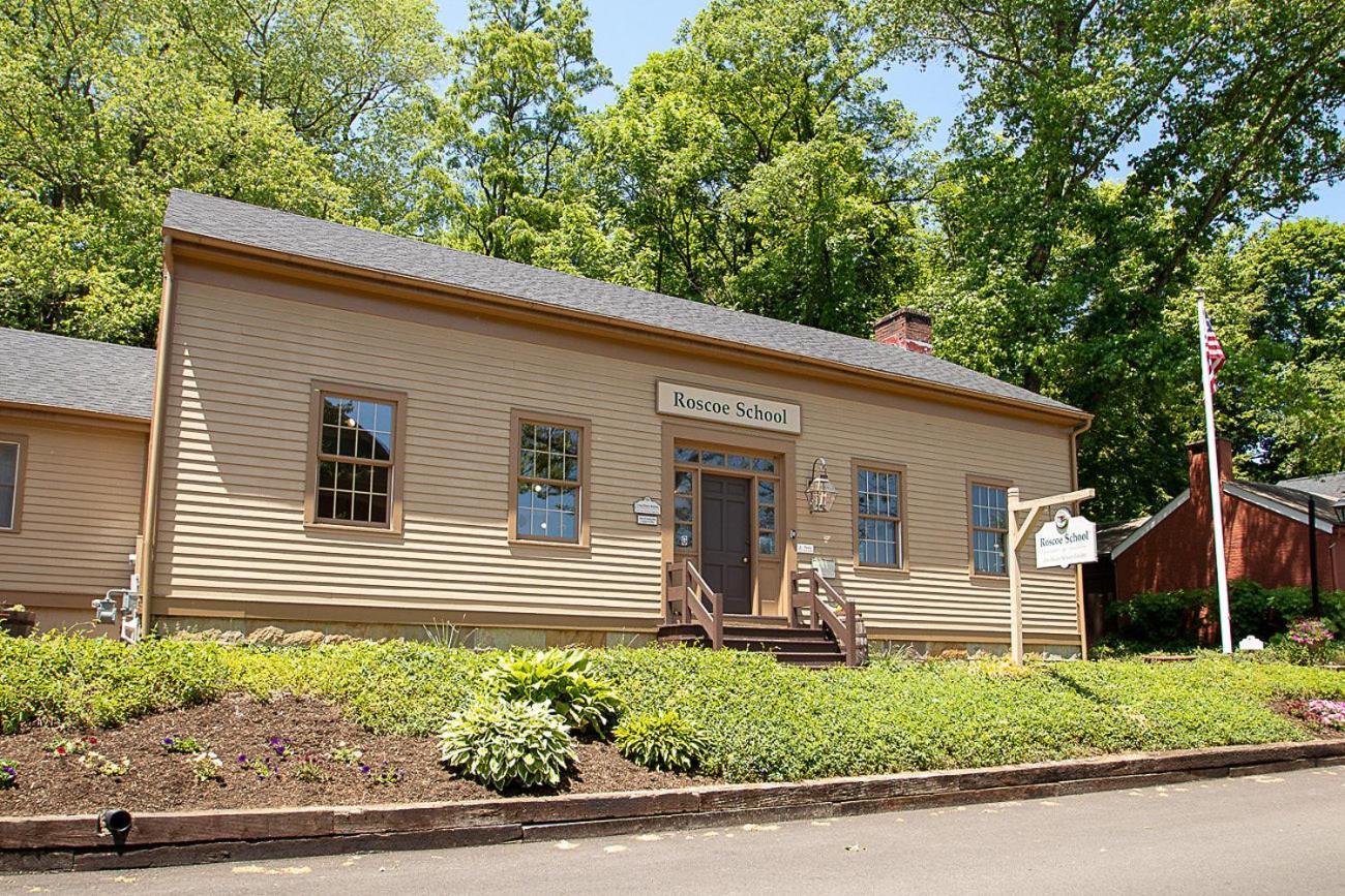 Country Squire inn and suites photo 34
