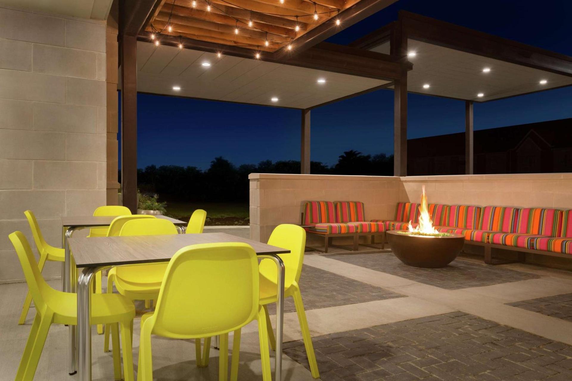 Home2 Suites By Hilton Florence Cincinnati Airport South photo 4