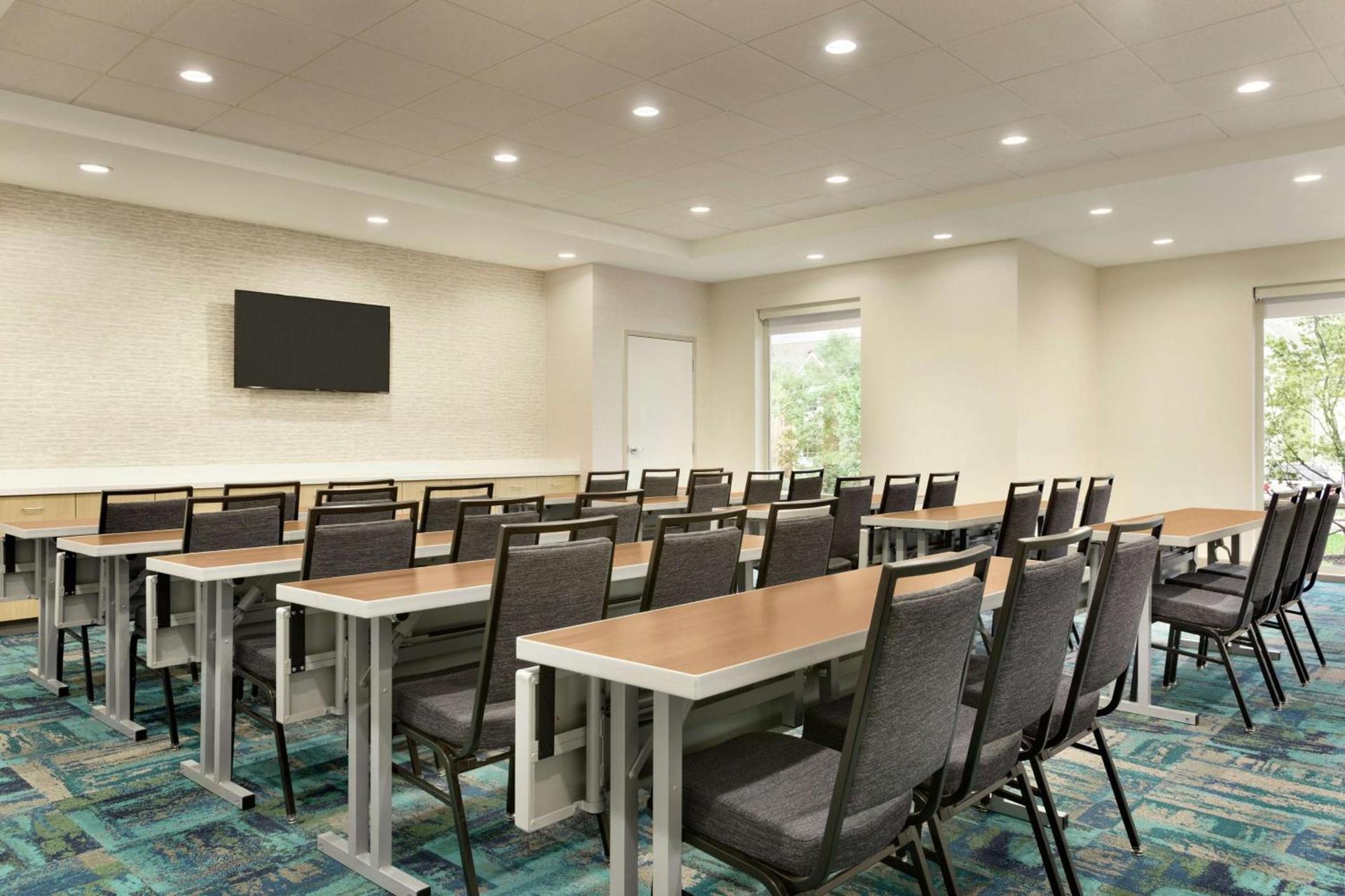 Home2 Suites By Hilton Florence Cincinnati Airport South photo 35