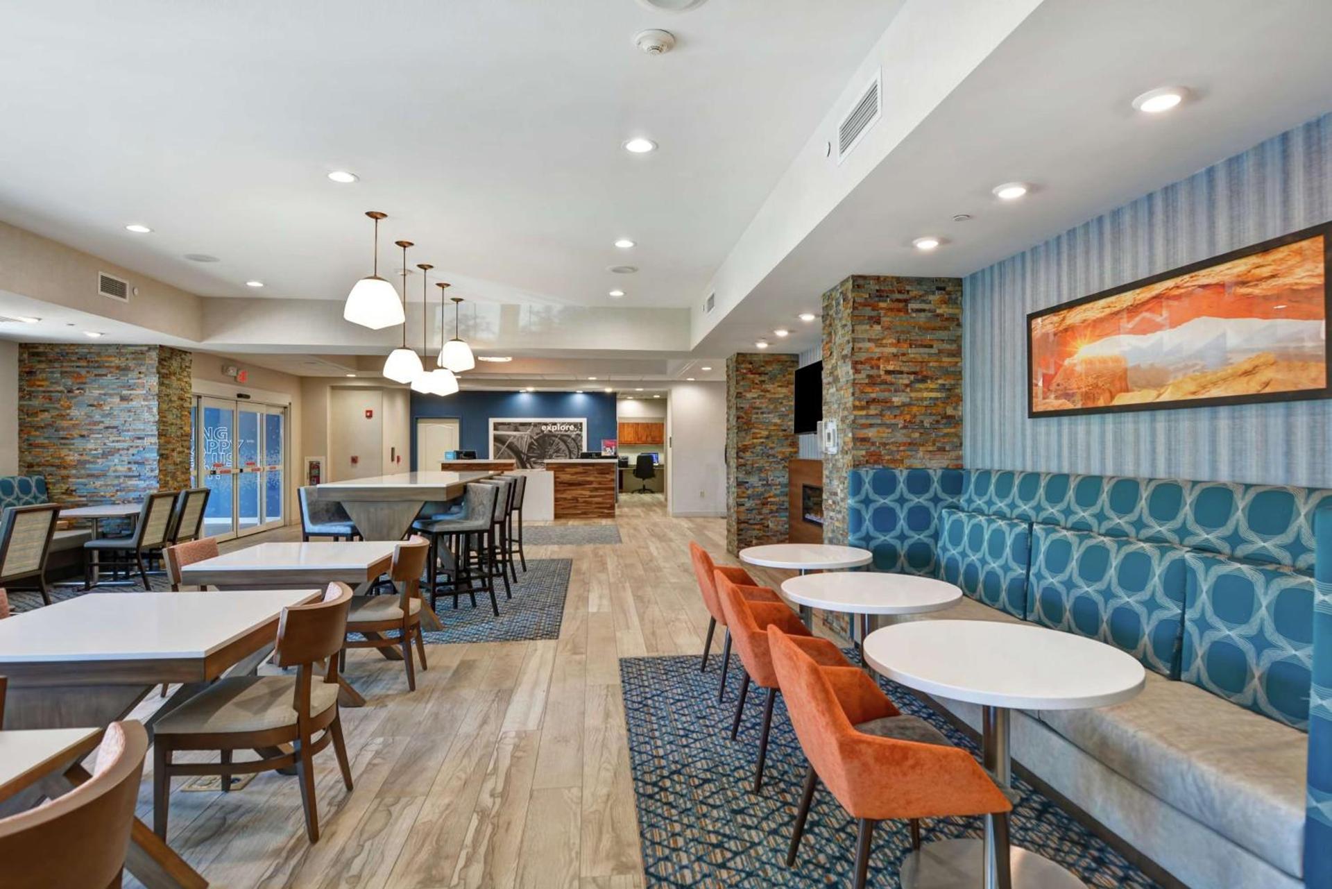 Hampton Inn by Hilton Moab Arches National Park photo 12