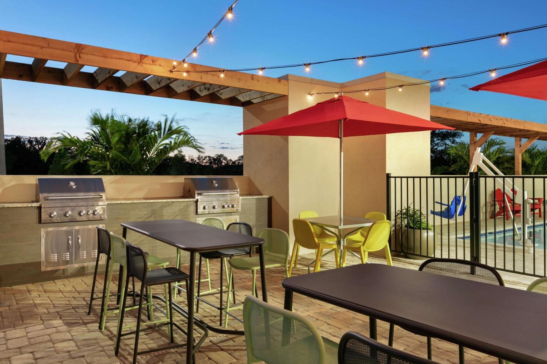 Home2 Suites By Hilton Brandon Tampa photo 3