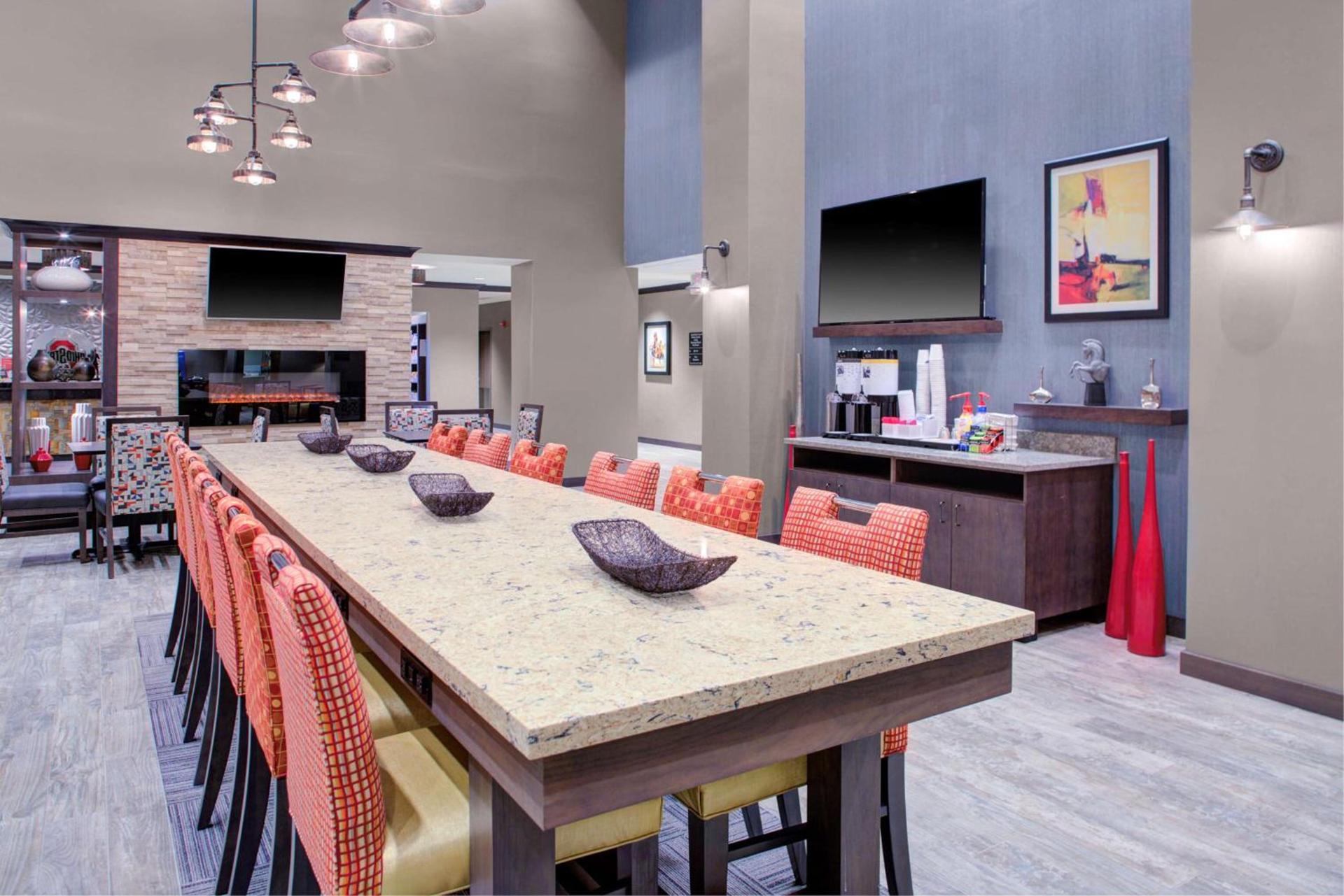 Hampton Inn & Suites by Hilton Columbus Scioto Downs photo 8