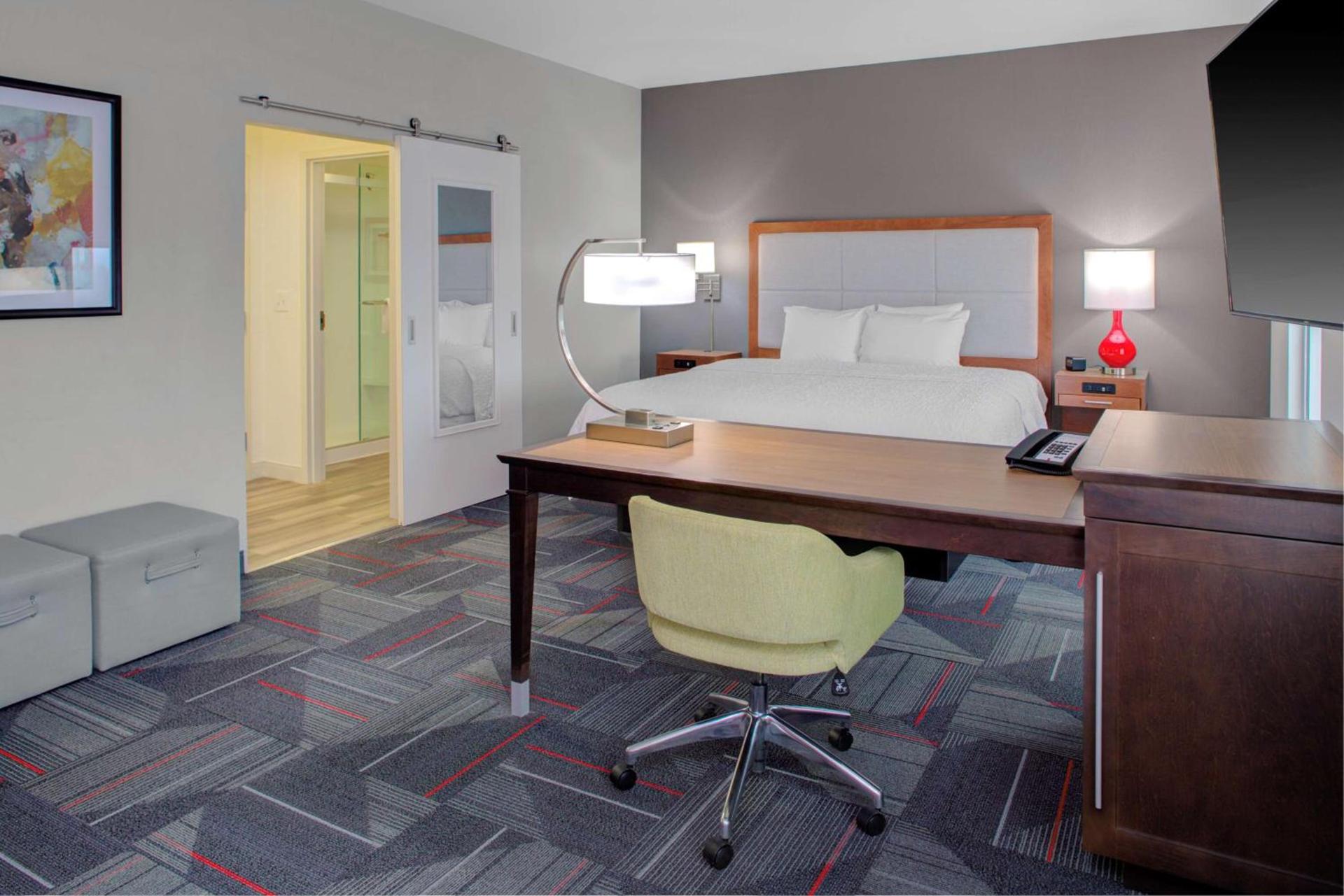 Hampton Inn & Suites by Hilton Columbus Scioto Downs photo 23