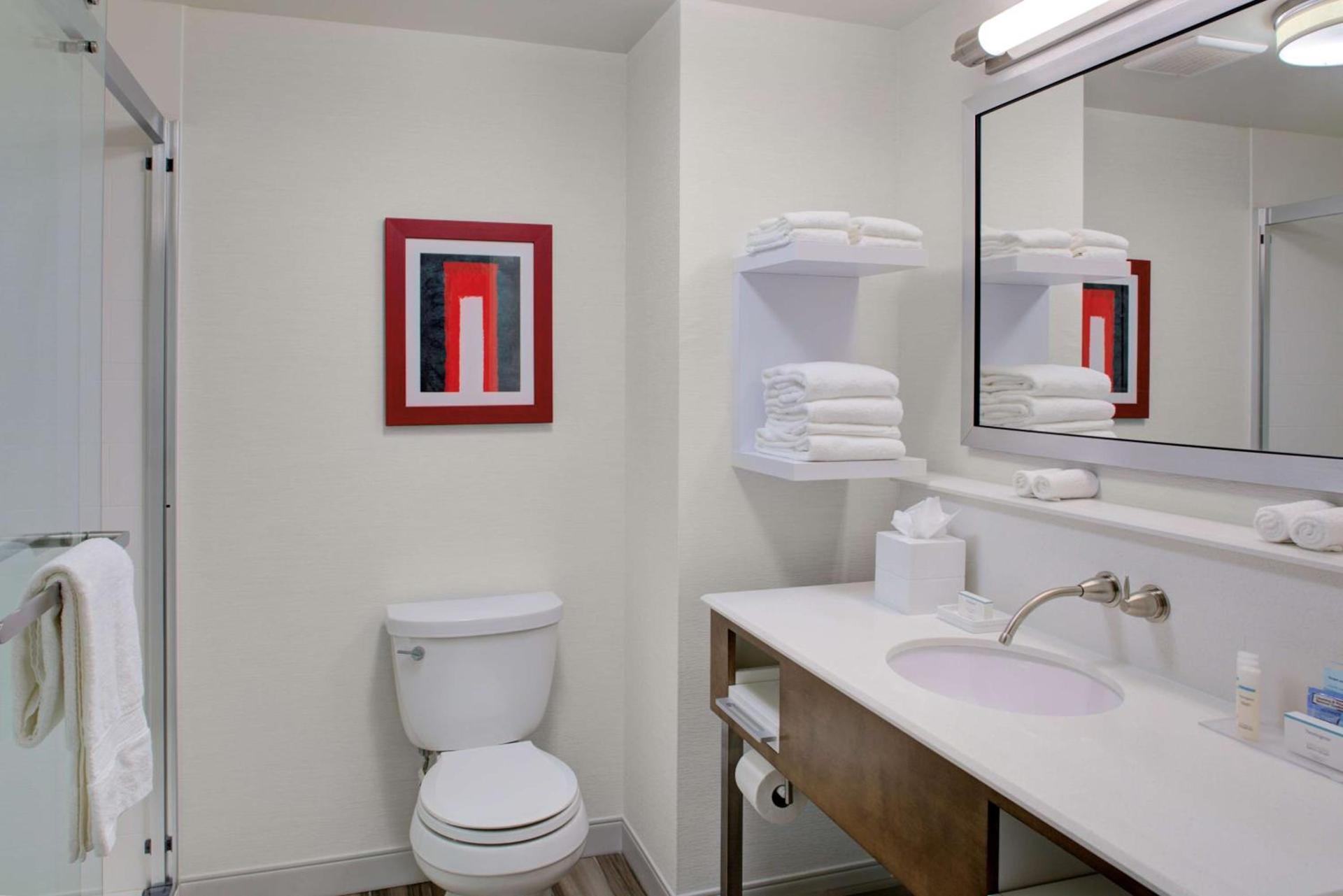 Hampton Inn & Suites by Hilton Columbus Scioto Downs photo 28