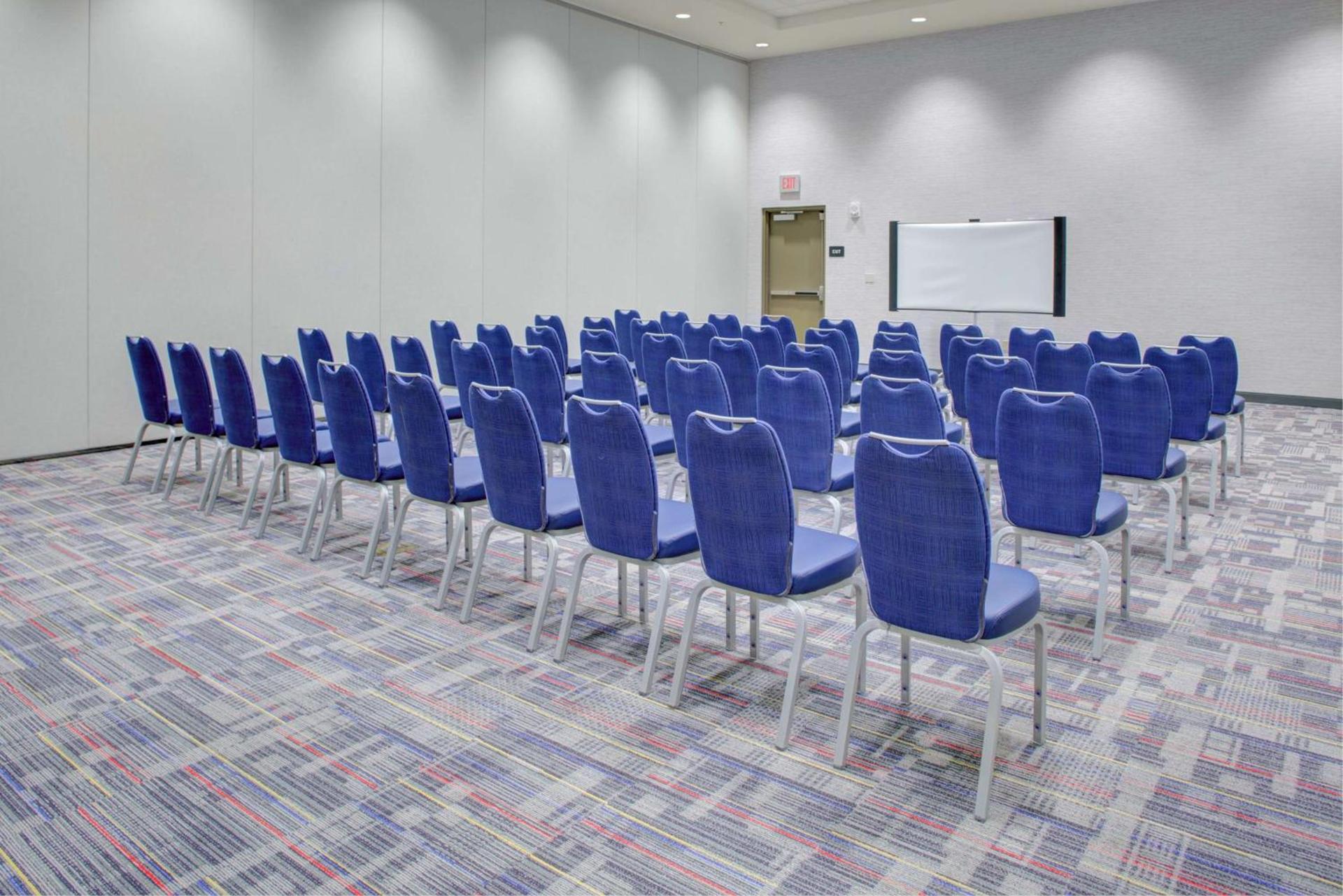 Hampton Inn & Suites by Hilton Columbus Scioto Downs photo 44