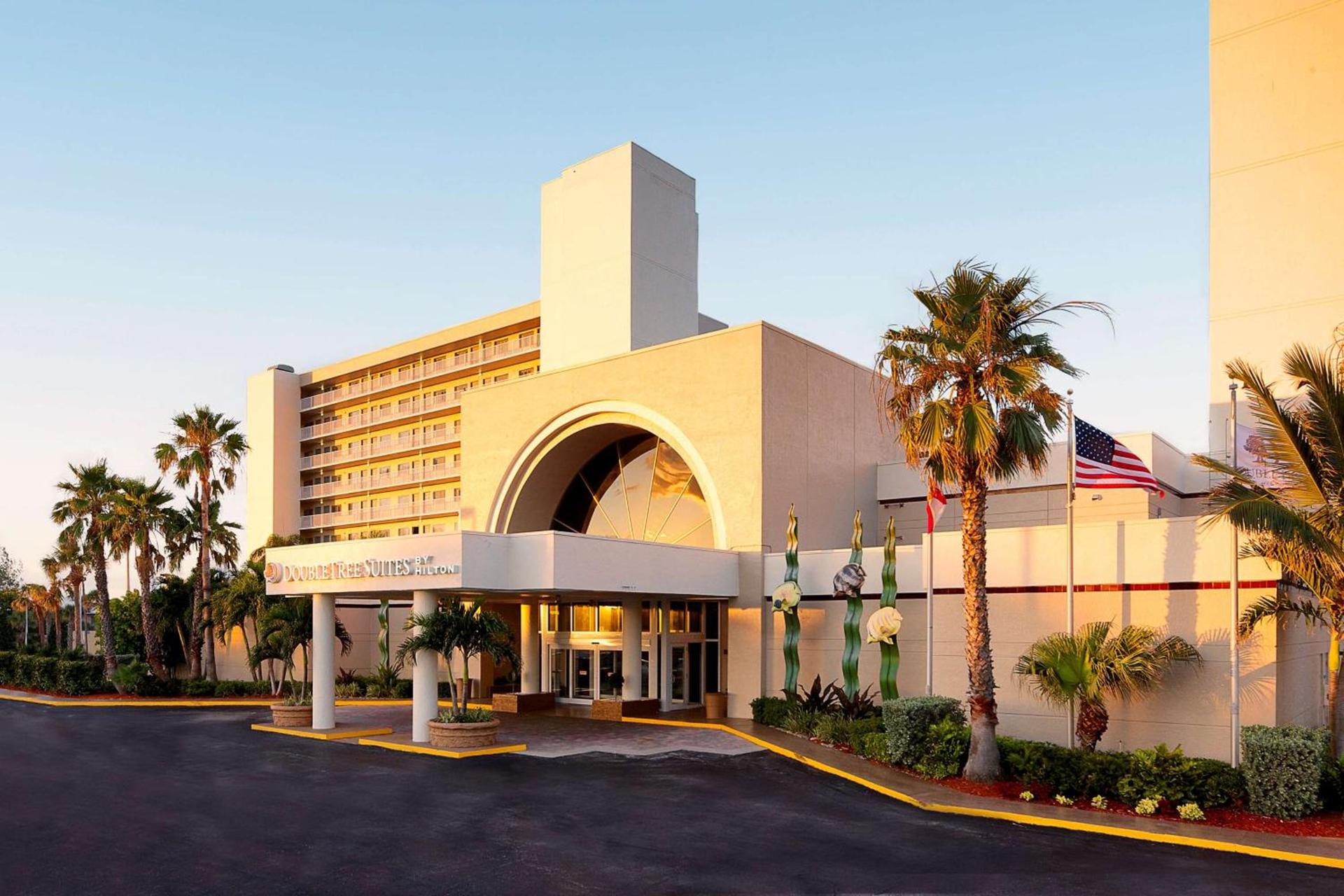 DoubleTree Suites by Hilton Melbourne Beach Oceanfront — hotel in Melbourne