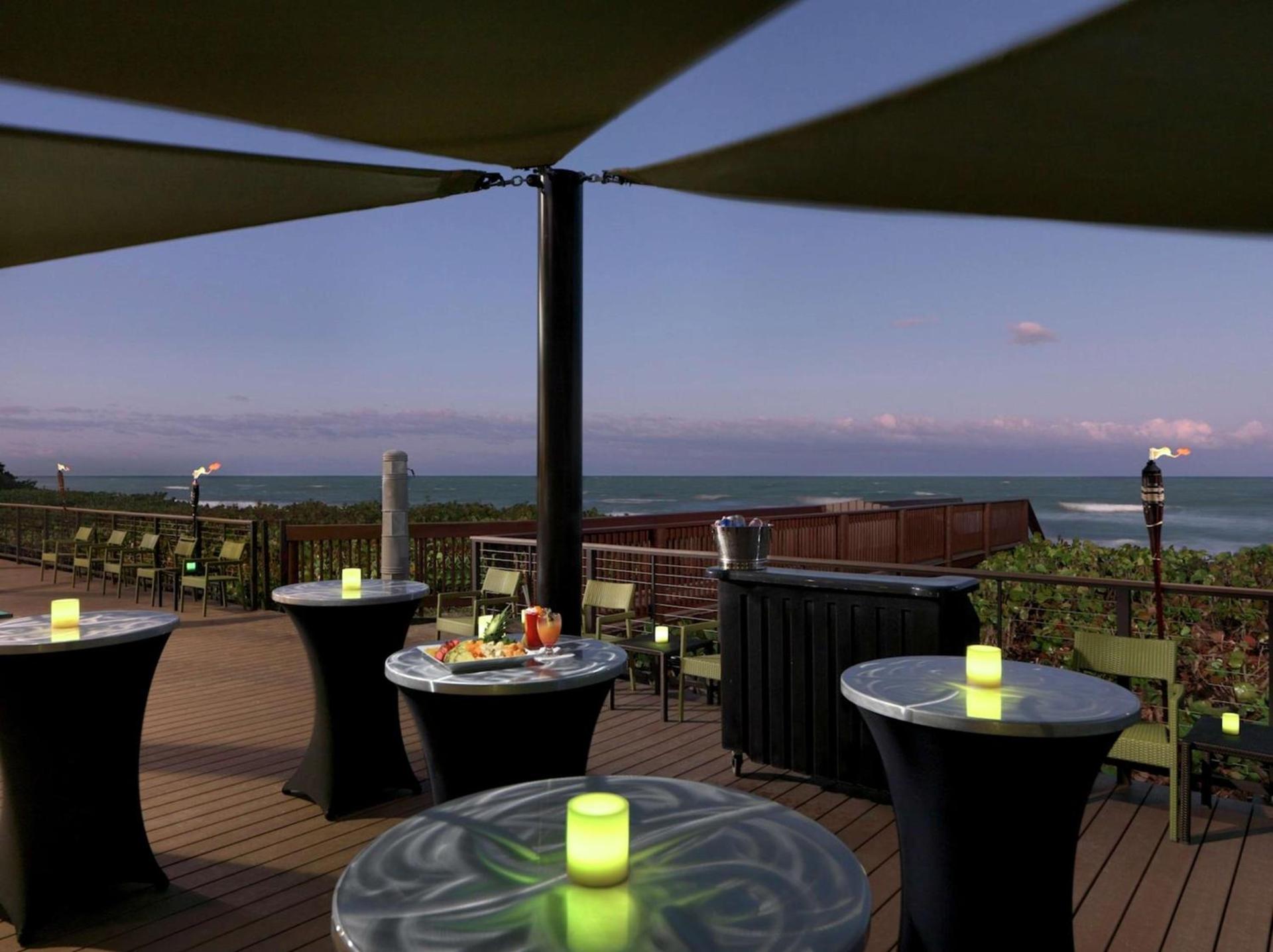 DoubleTree Suites by Hilton Melbourne Beach Oceanfront photo 18