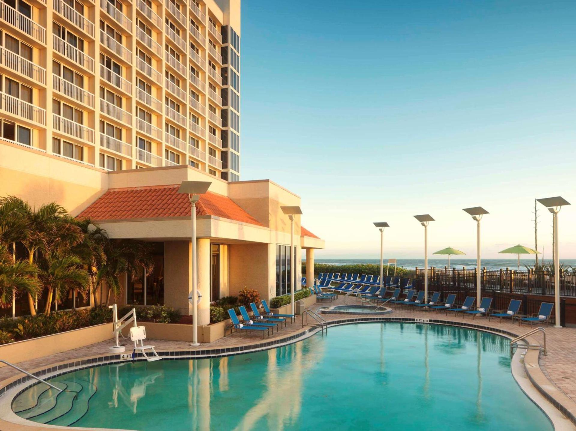 Hilton Melbourne Beach Oceanfront photo 9