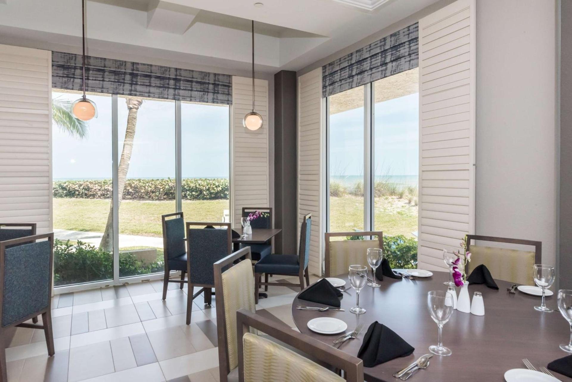Hilton Melbourne Beach Oceanfront photo 13
