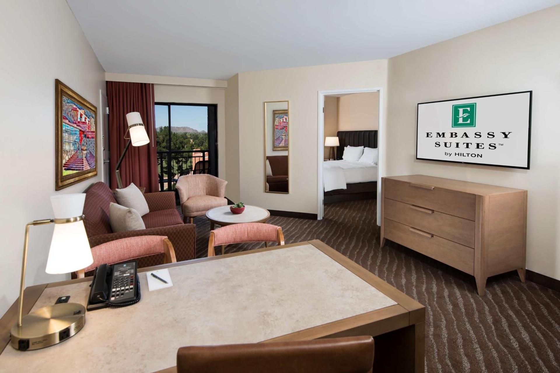 Embassy Suites by Hilton Phoenix Scottsdale photo 19