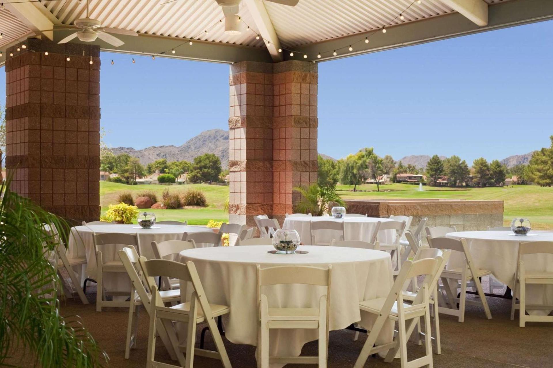 Embassy Suites by Hilton Phoenix Scottsdale photo 37