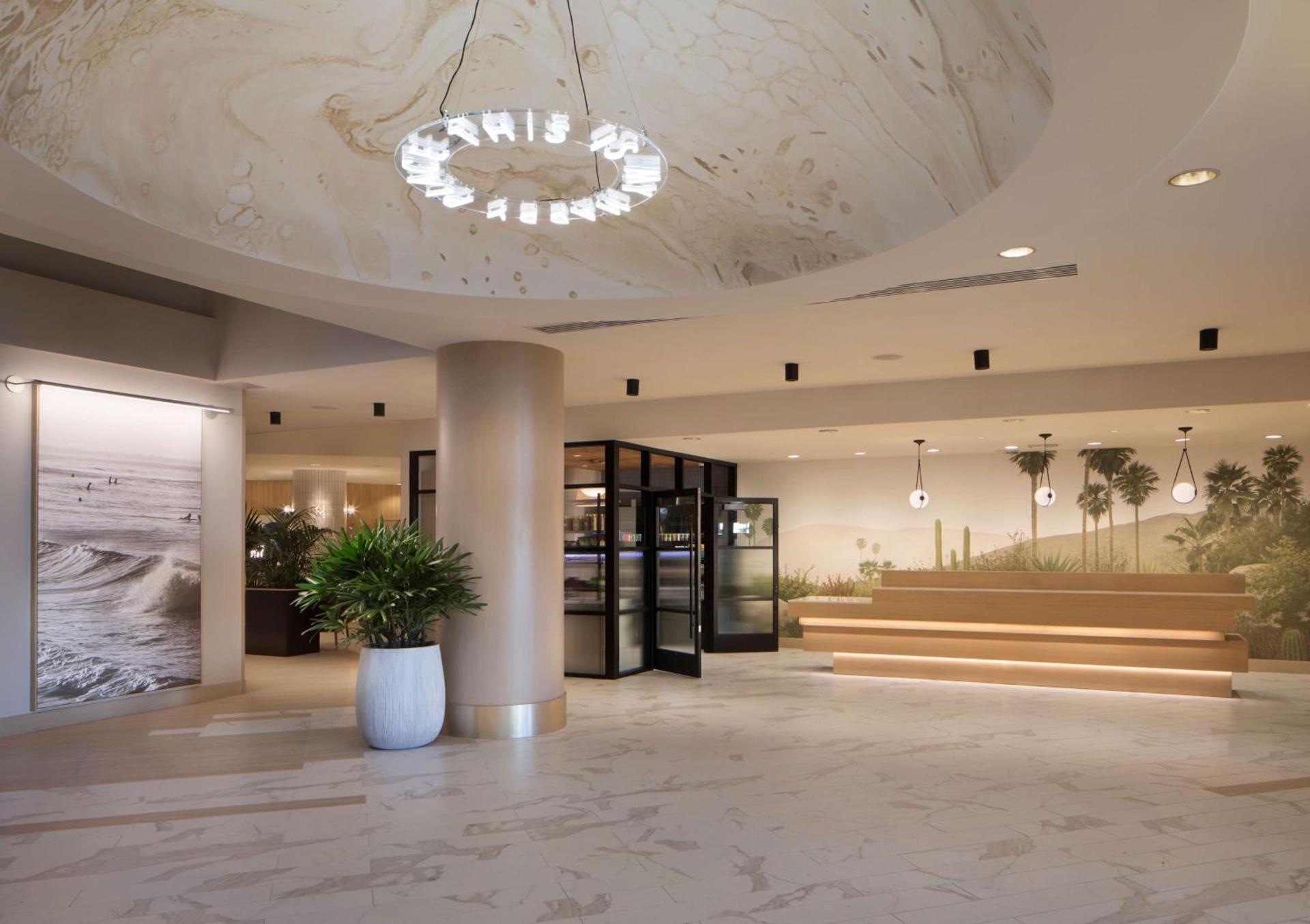 Hilton Santa Monica photo 8