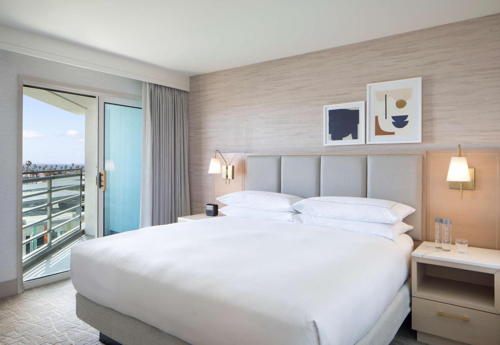 Hilton Santa Monica photo 25