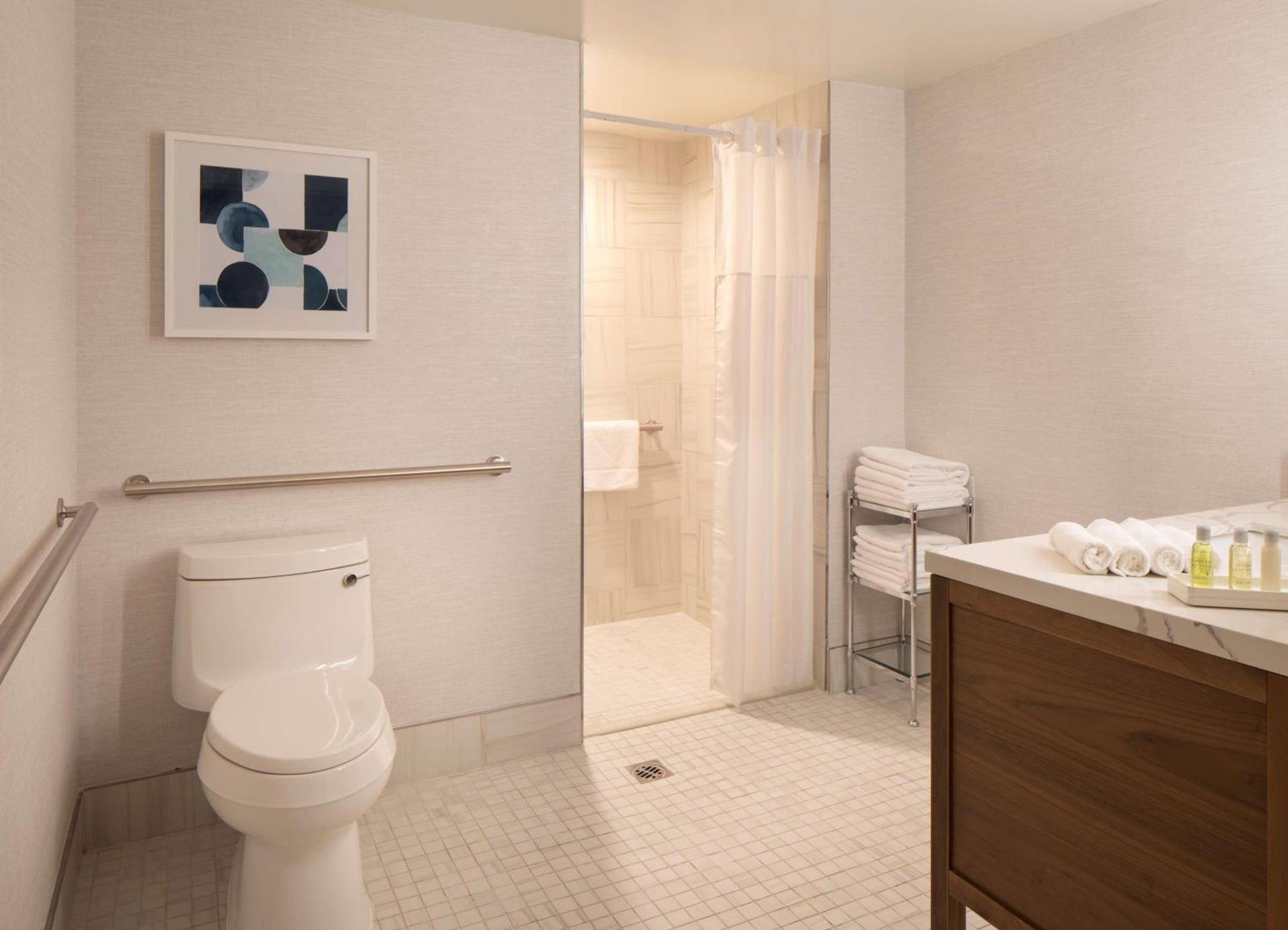 Hilton Santa Monica photo 36
