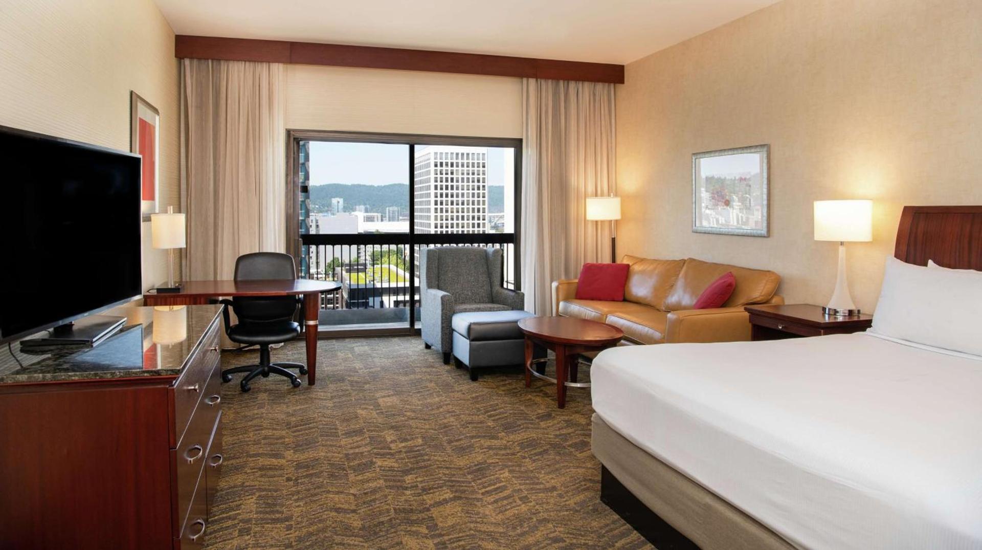 DoubleTree by Hilton Portland photo 46
