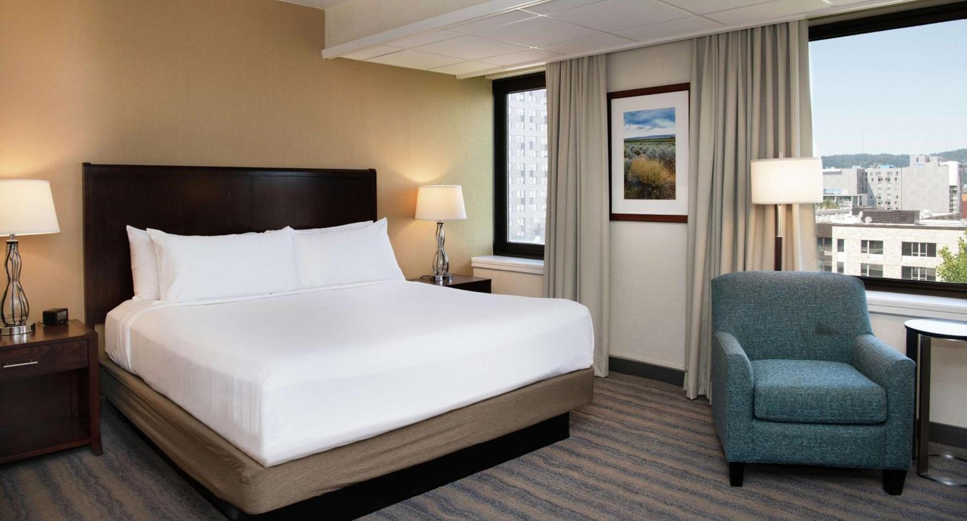 DoubleTree by Hilton Portland photo 48