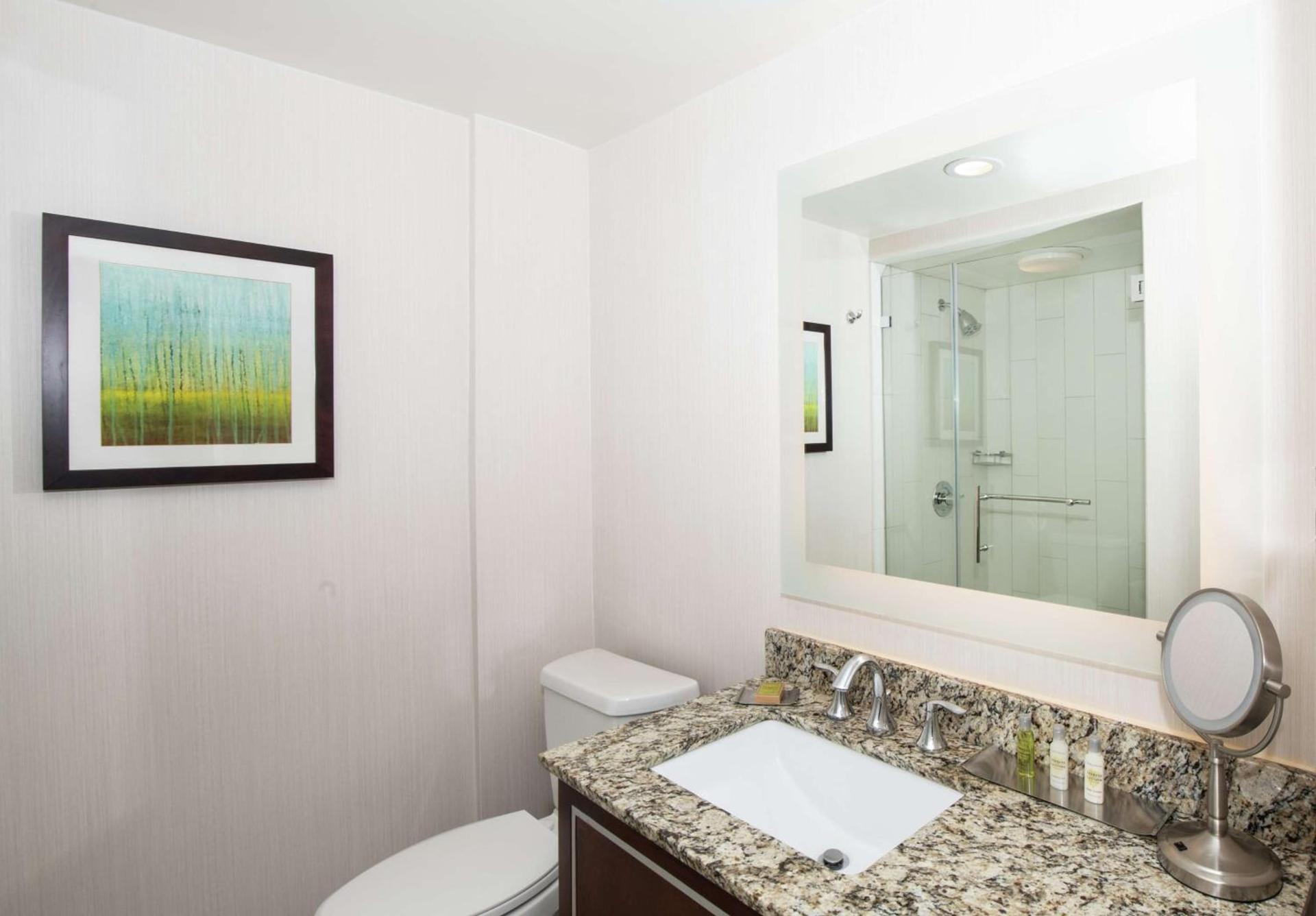 DoubleTree by Hilton Portland photo 51