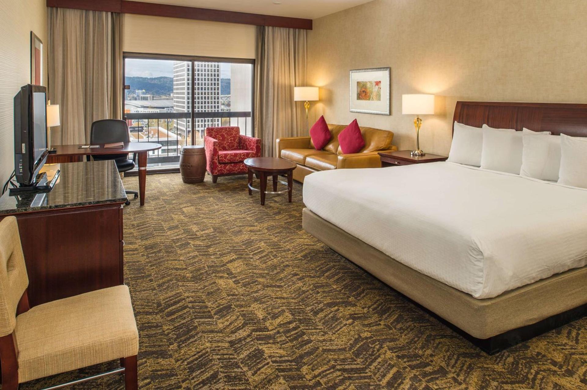 DoubleTree by Hilton Portland photo 57