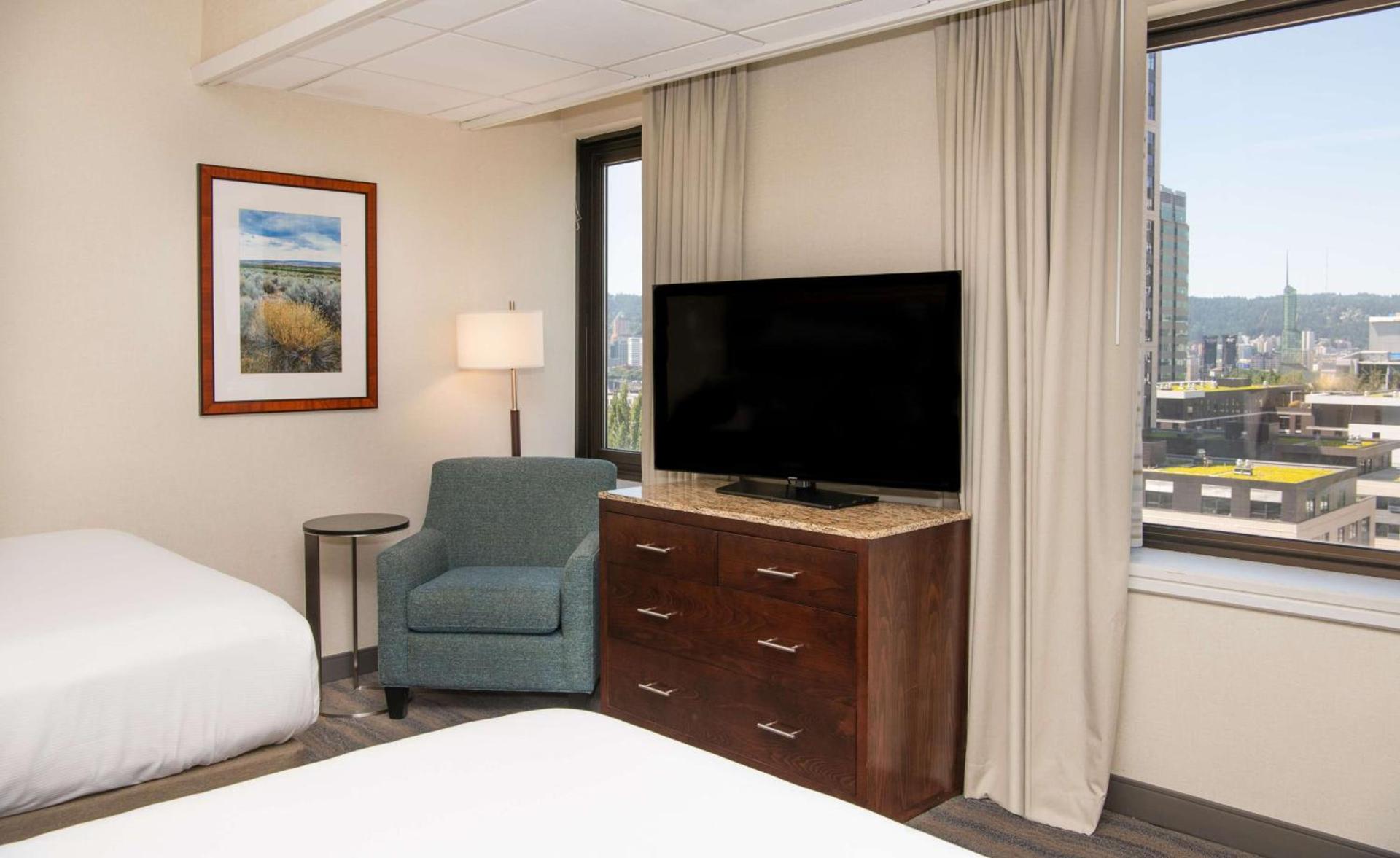 DoubleTree by Hilton Portland photo 76