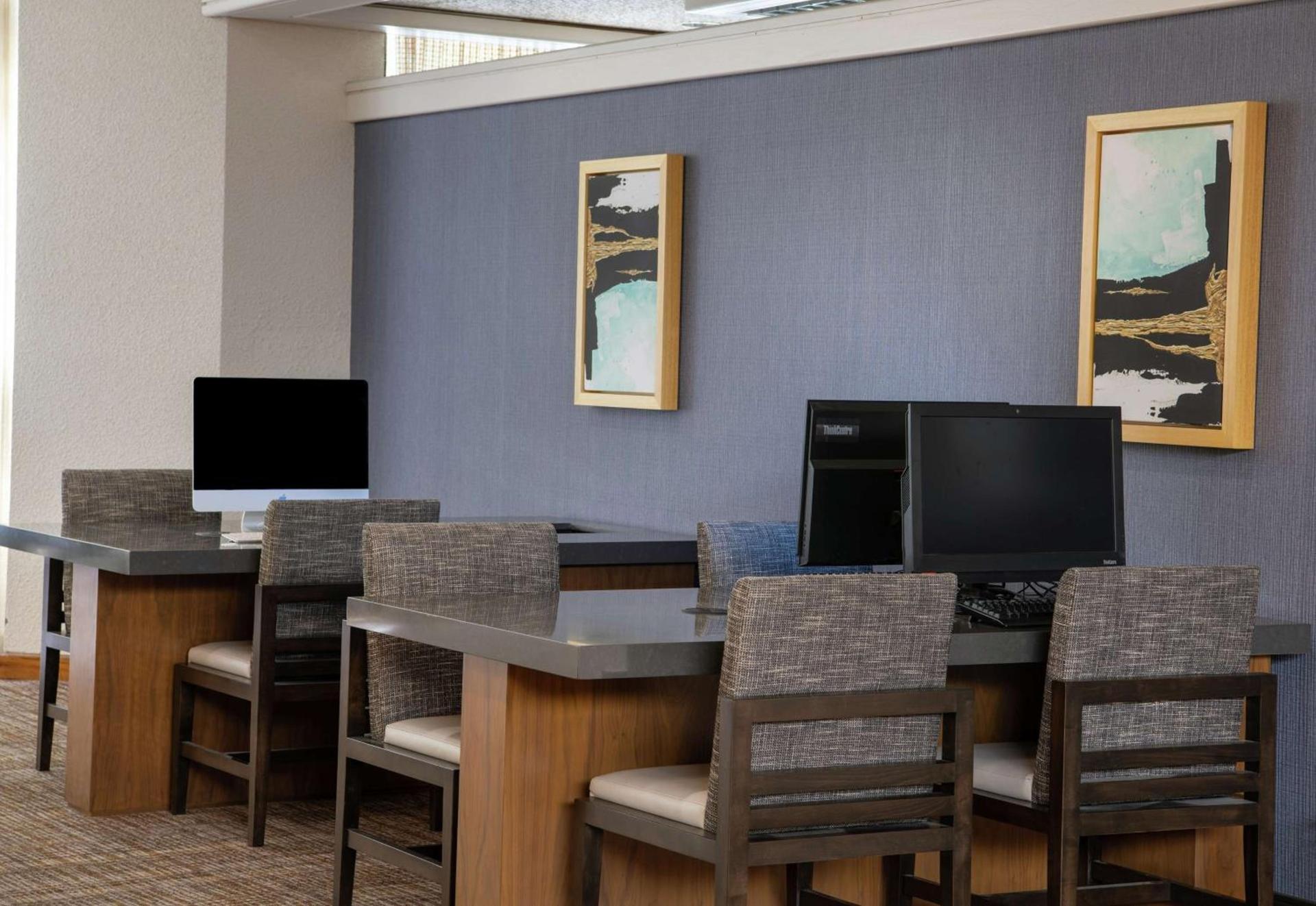 DoubleTree by Hilton Portland photo 85
