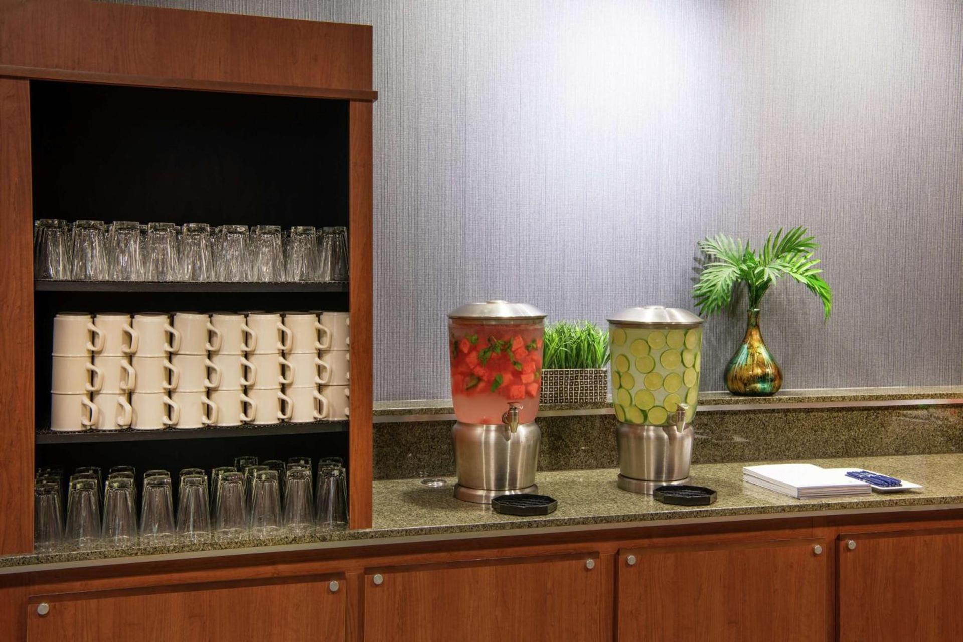DoubleTree by Hilton Portland photo 96